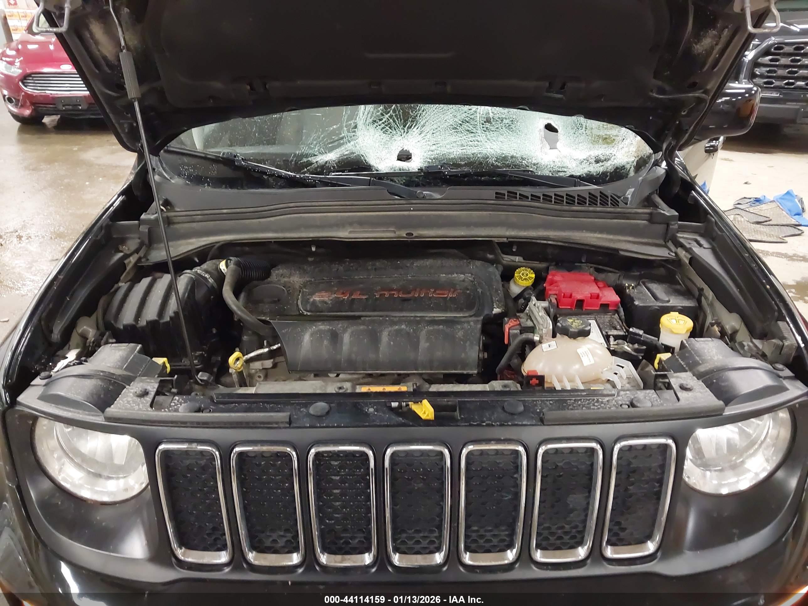 JEEP RENEGADE image 10