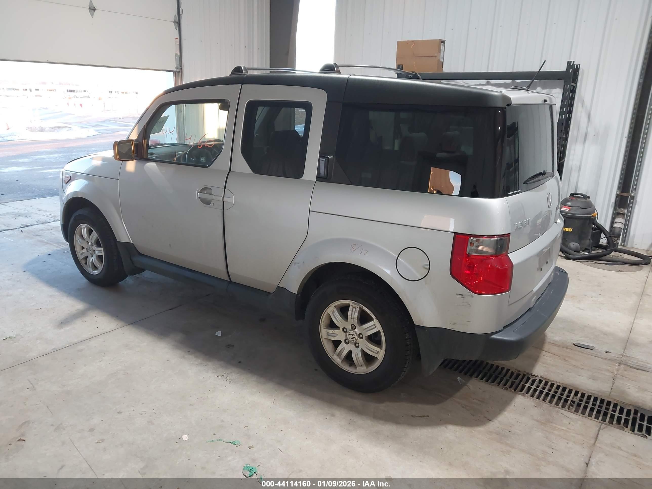 HONDA ELEMENT image 3