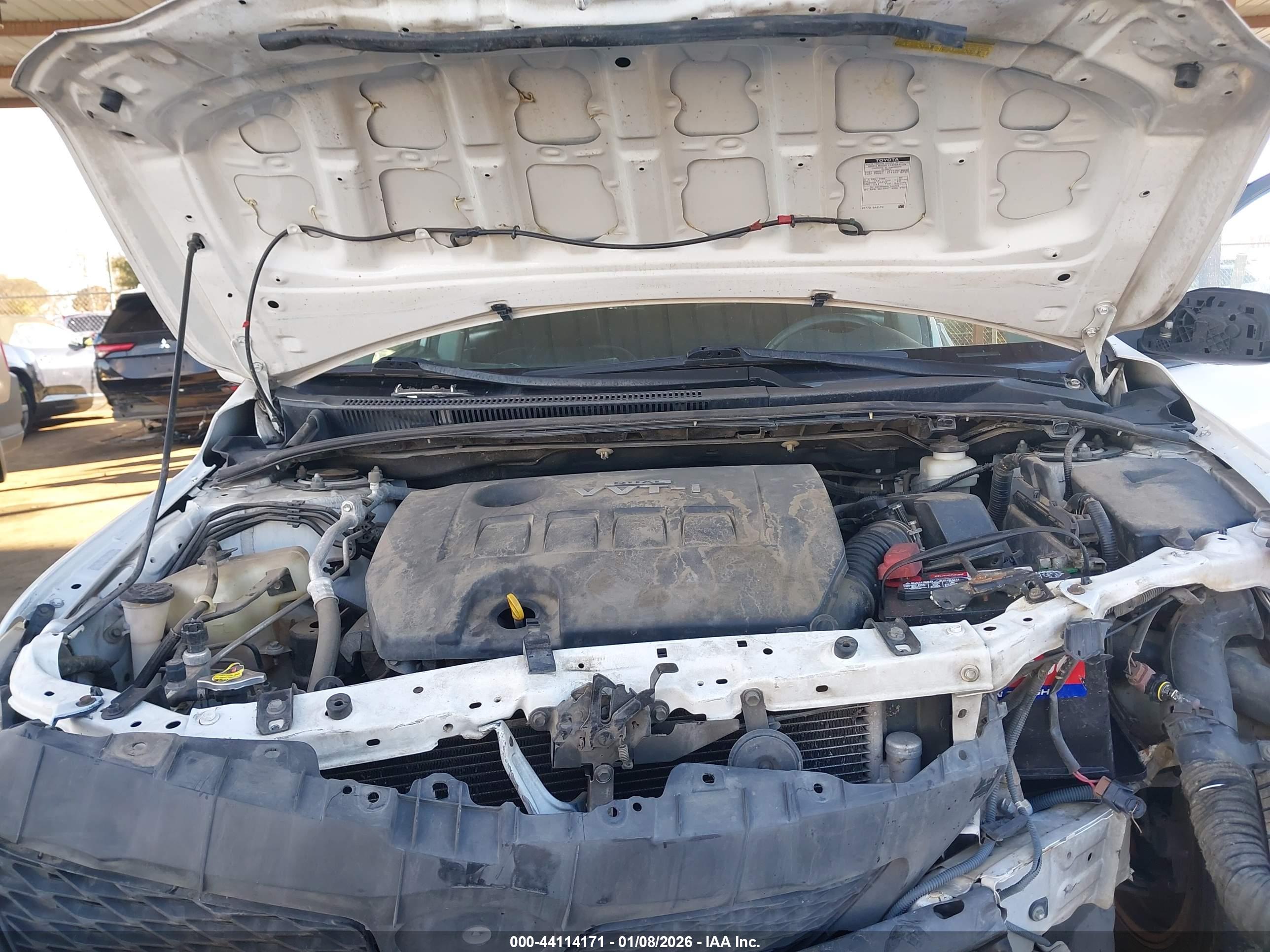TOYOTA COROLLA image 10