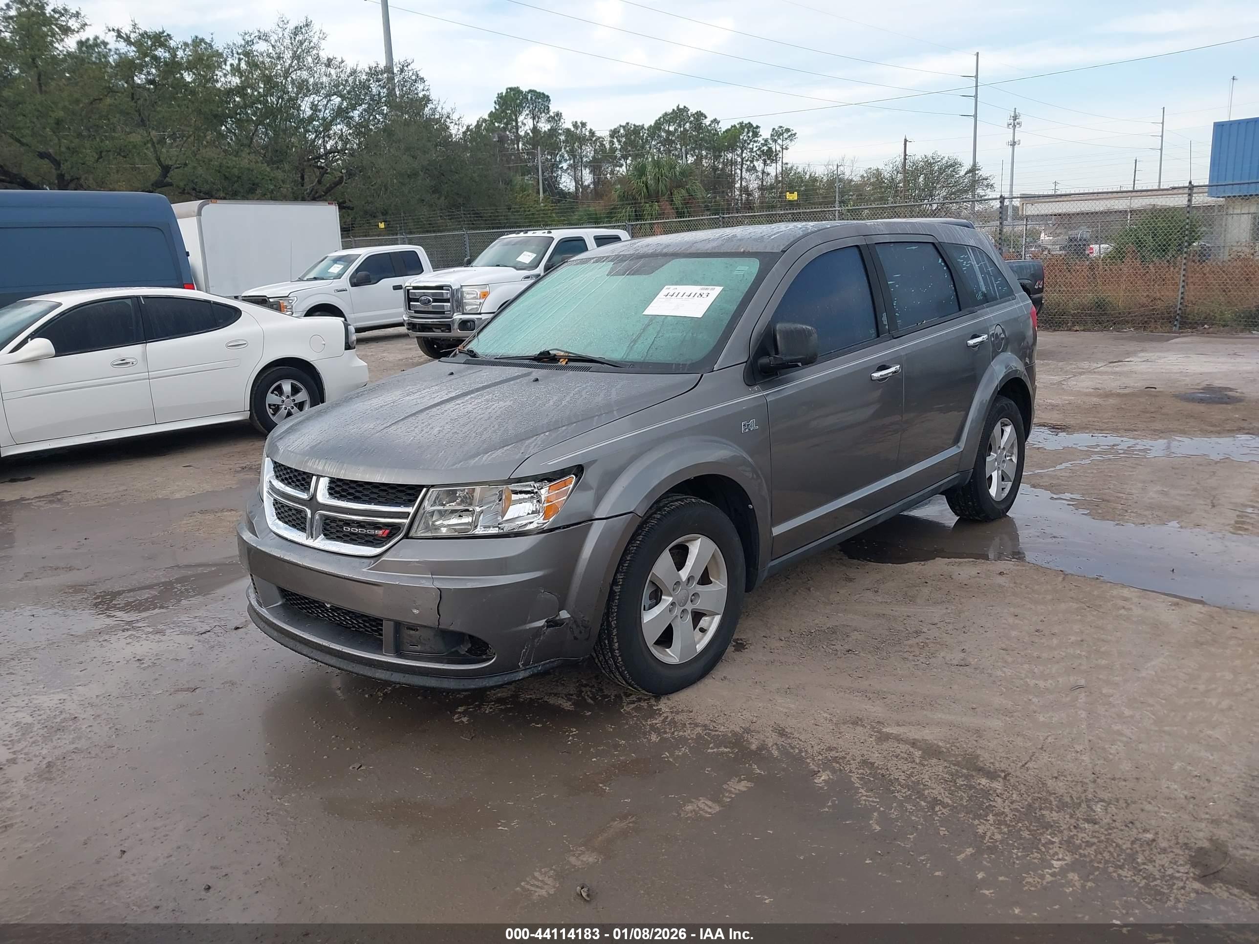 DODGE JOURNEY image 2