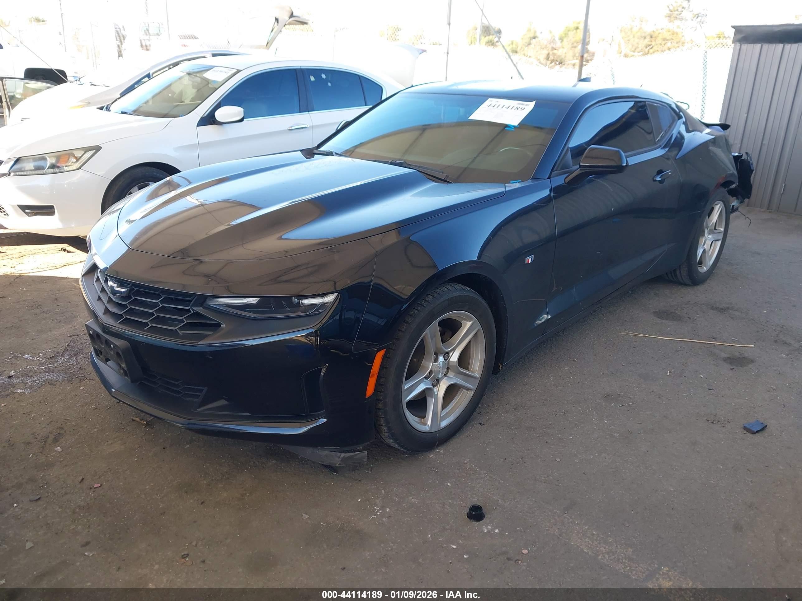 CHEVROLET CAMARO image 2