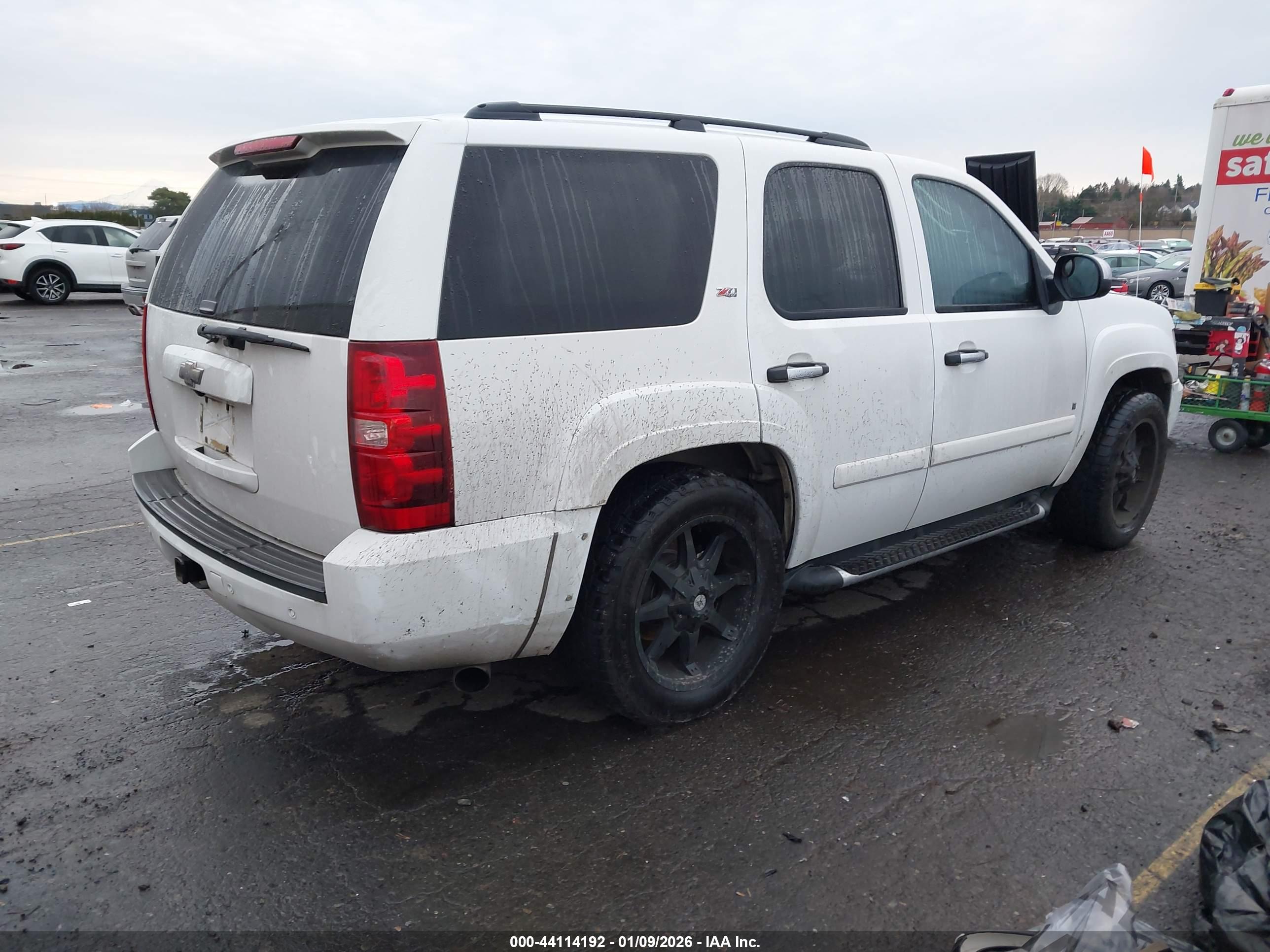 CHEVROLET TAHOE image 4