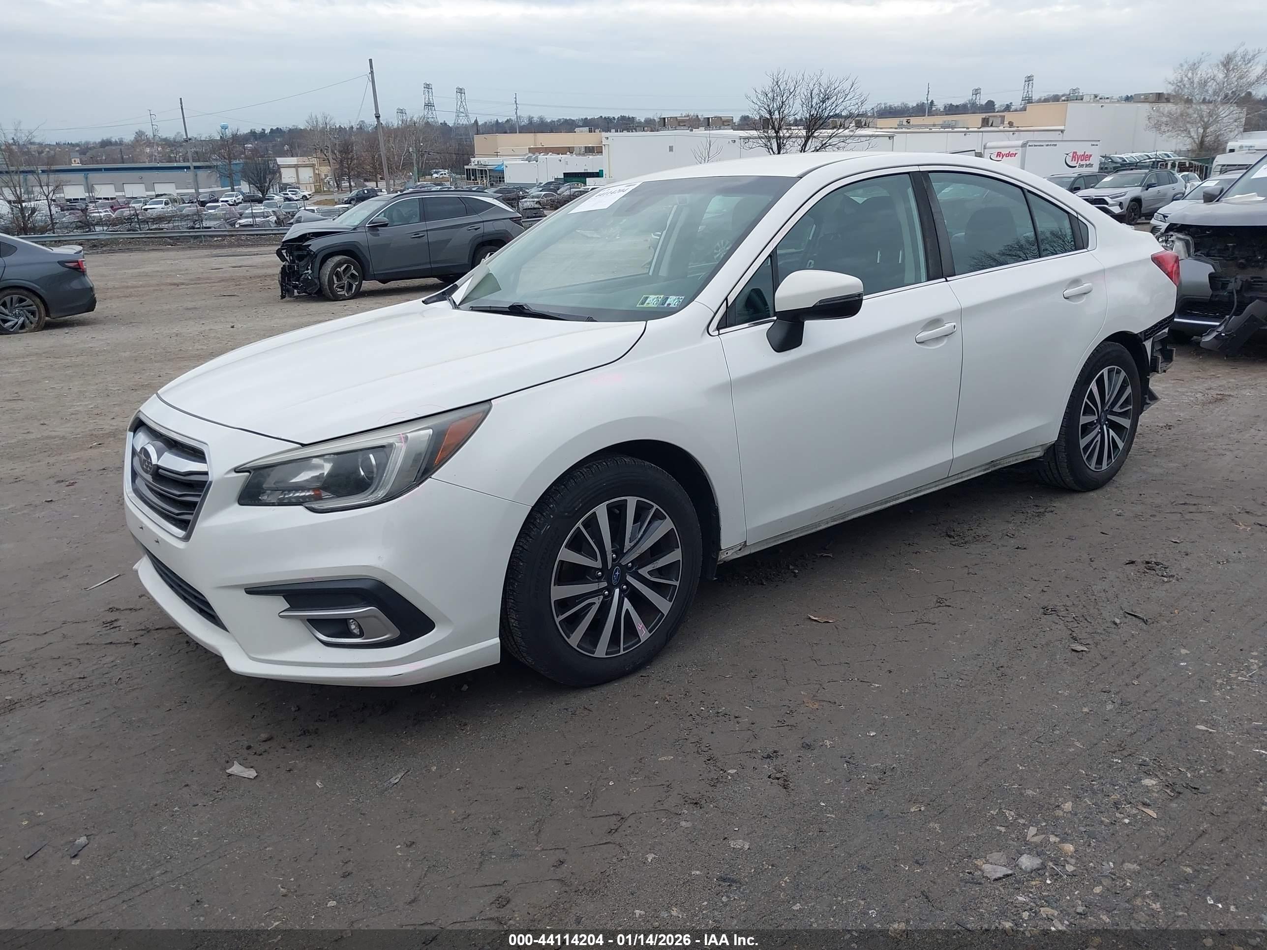 SUBARU LEGACY image 2