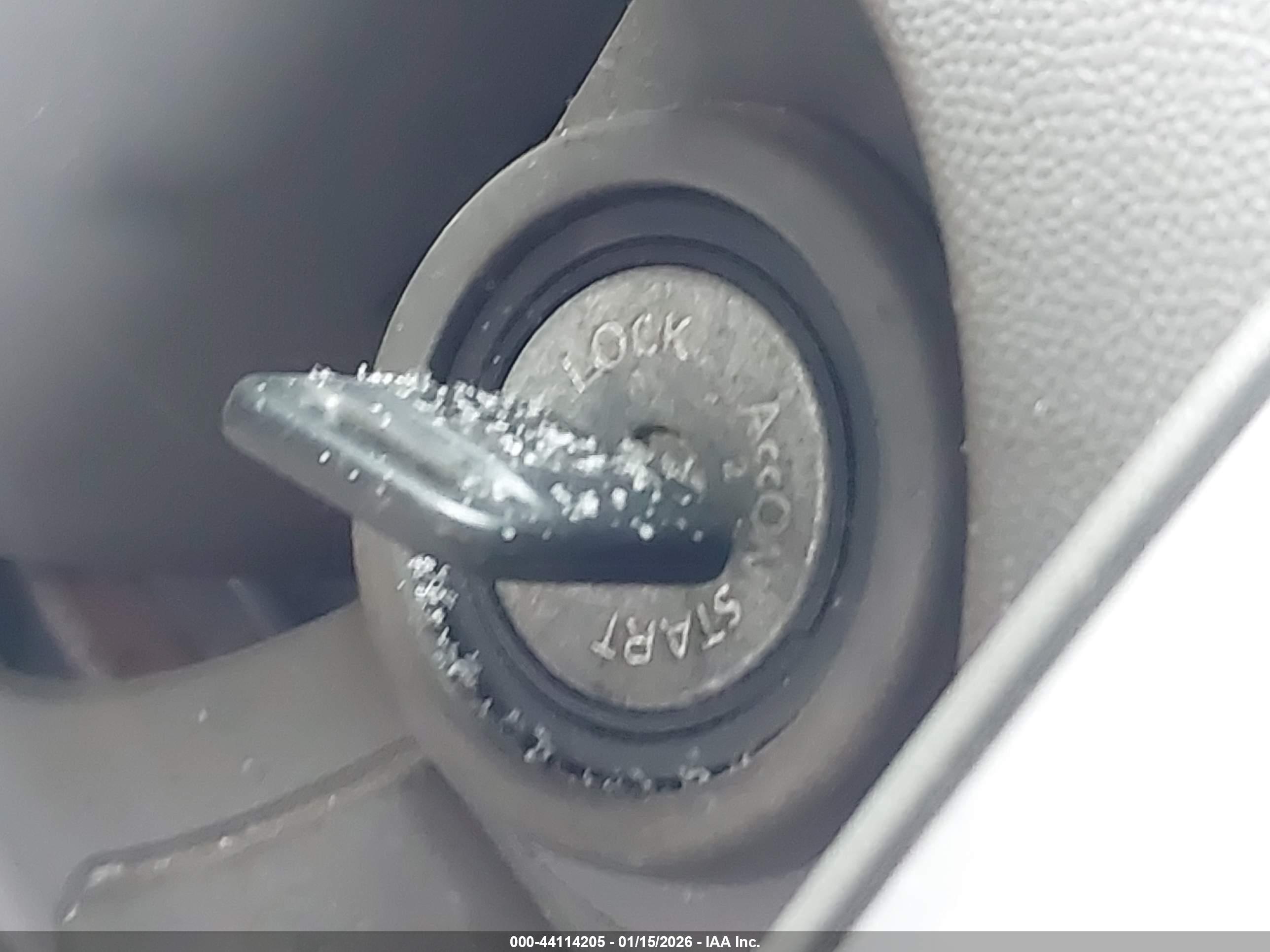 NISSAN FRONTIER image 11