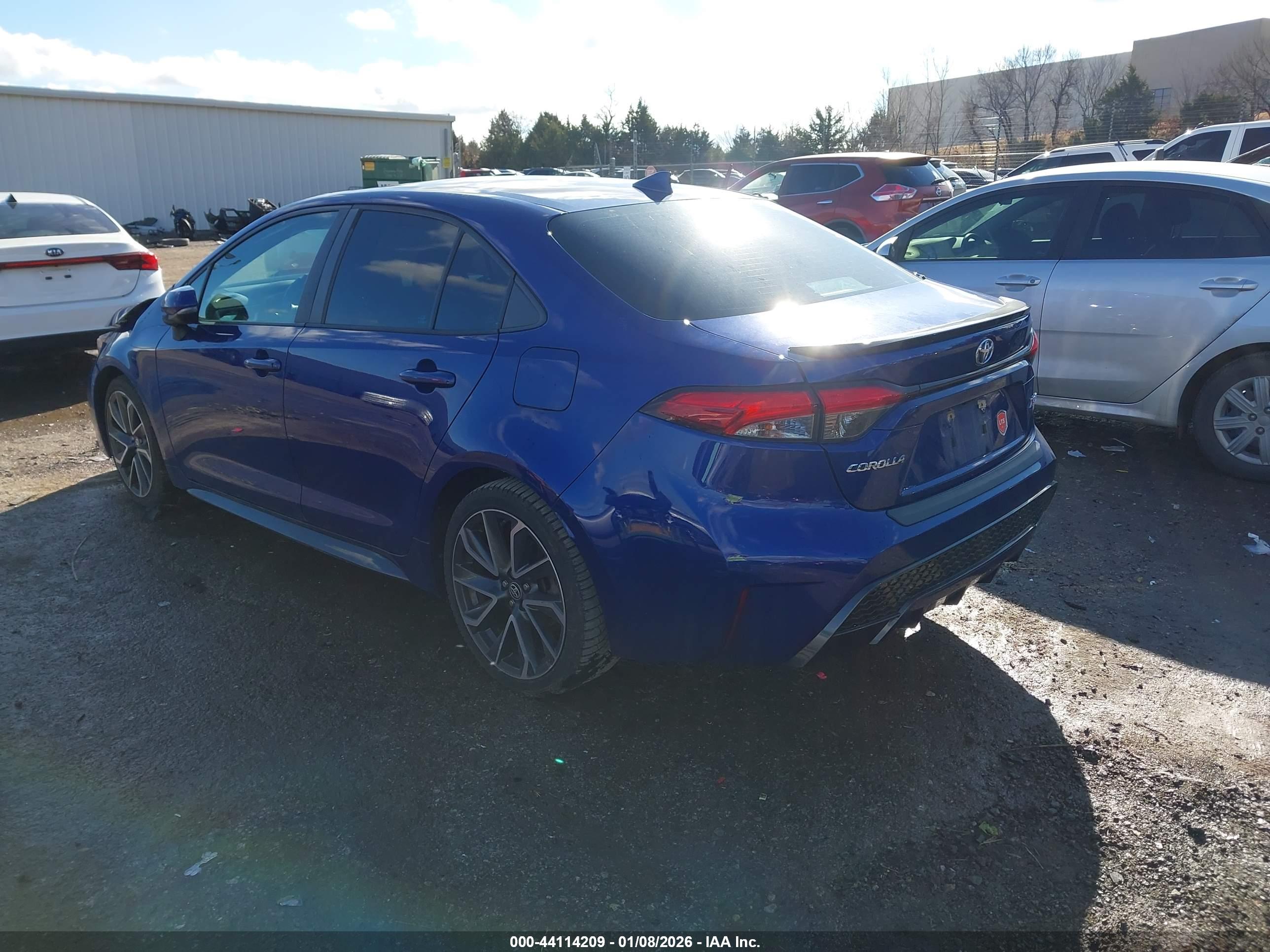 TOYOTA COROLLA image 3