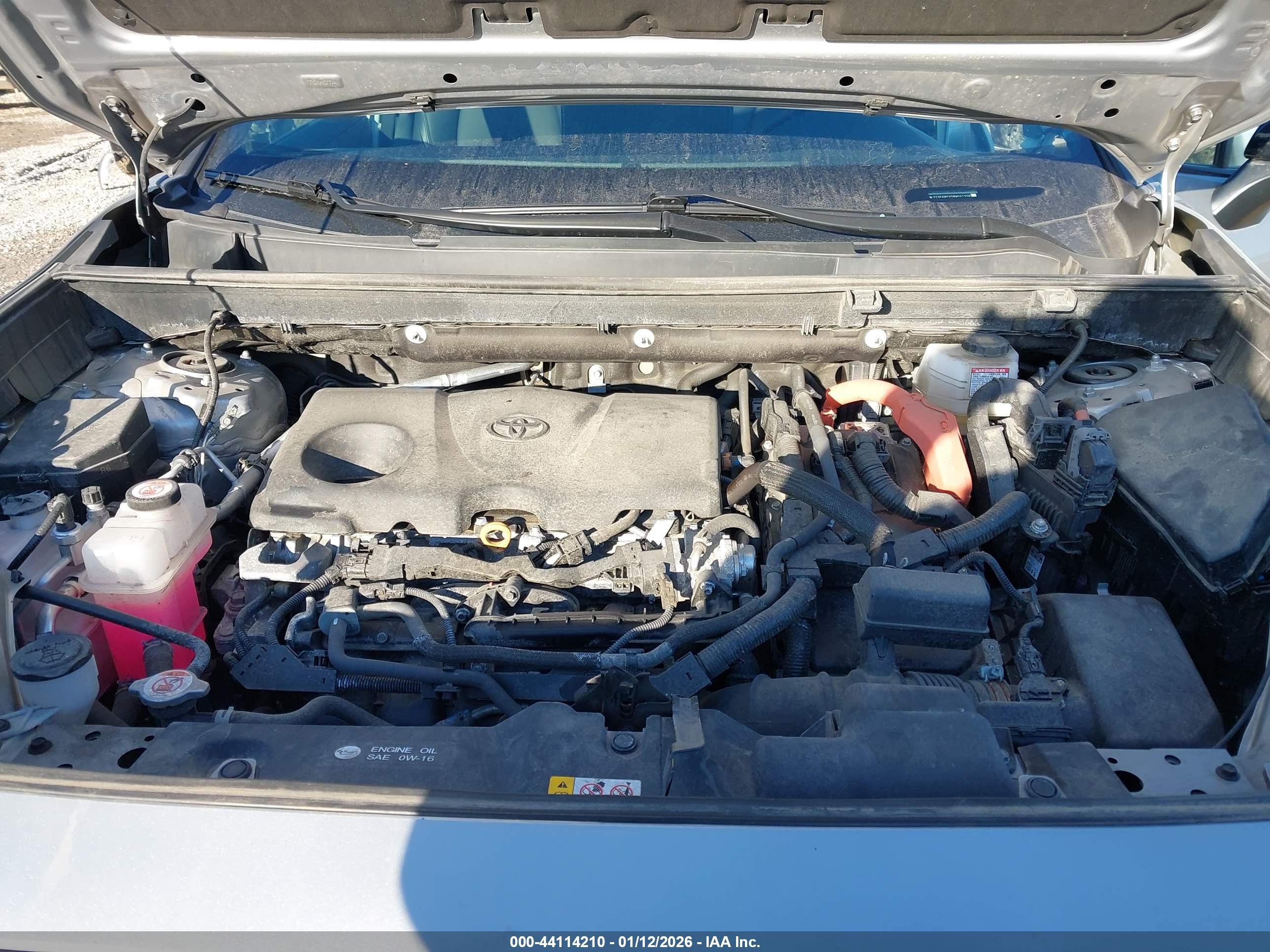 TOYOTA RAV4 image 10