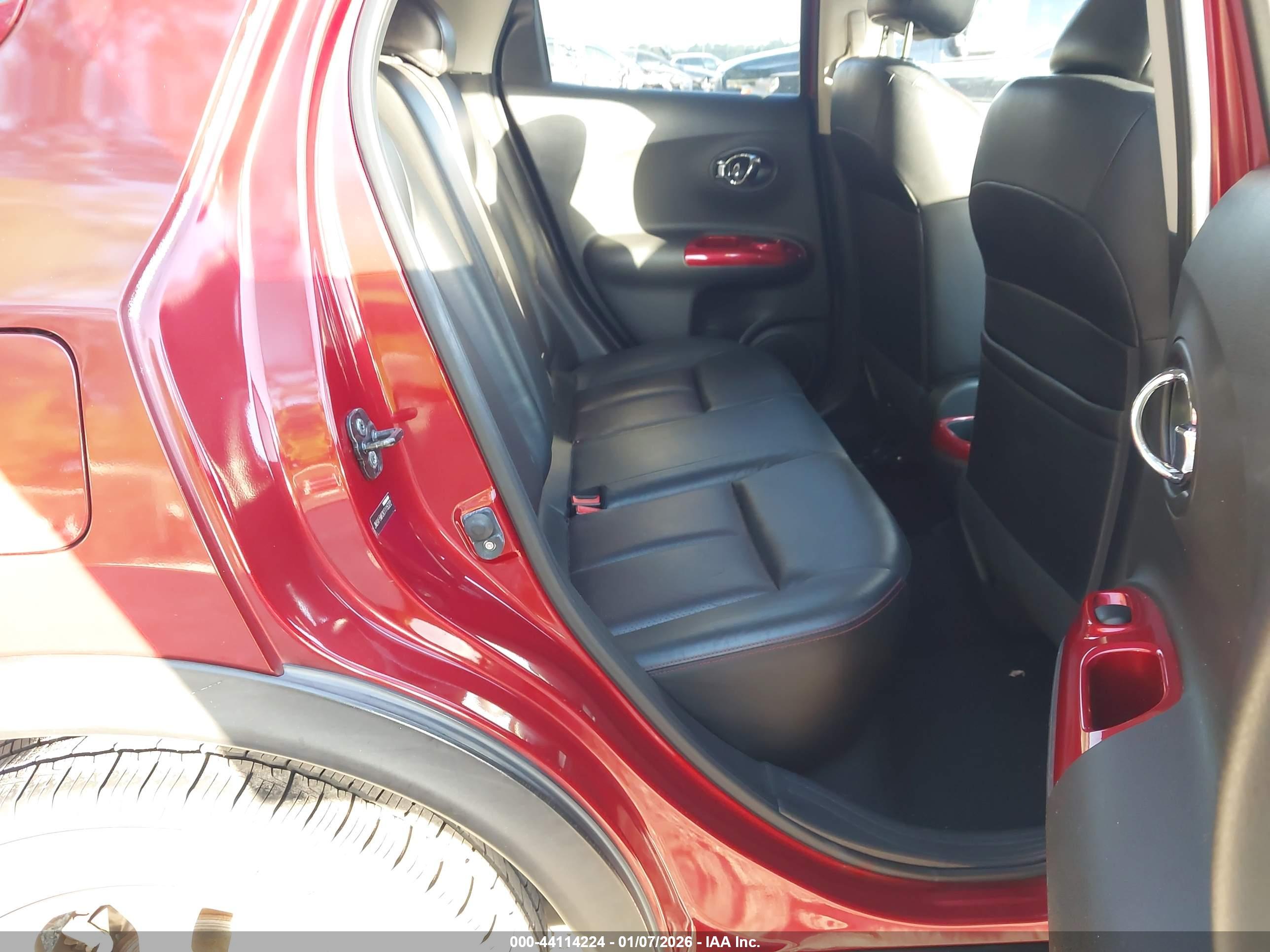NISSAN JUKE image 8
