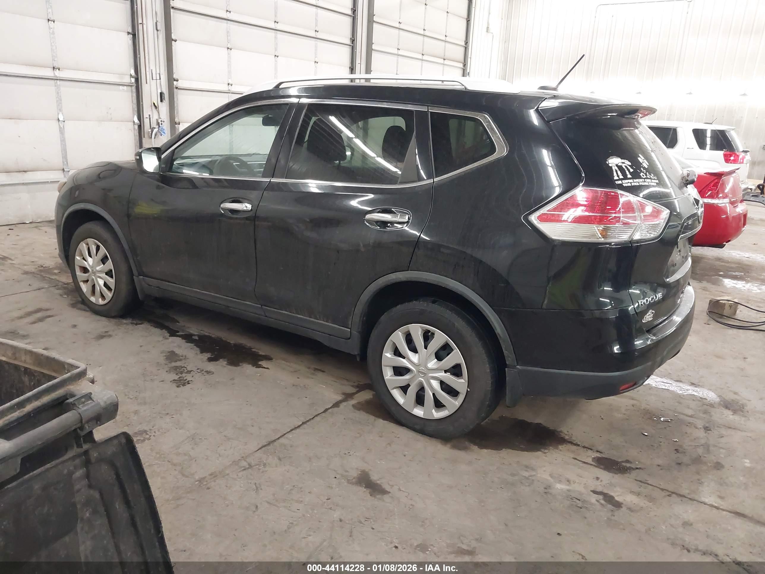 NISSAN ROGUE image 3