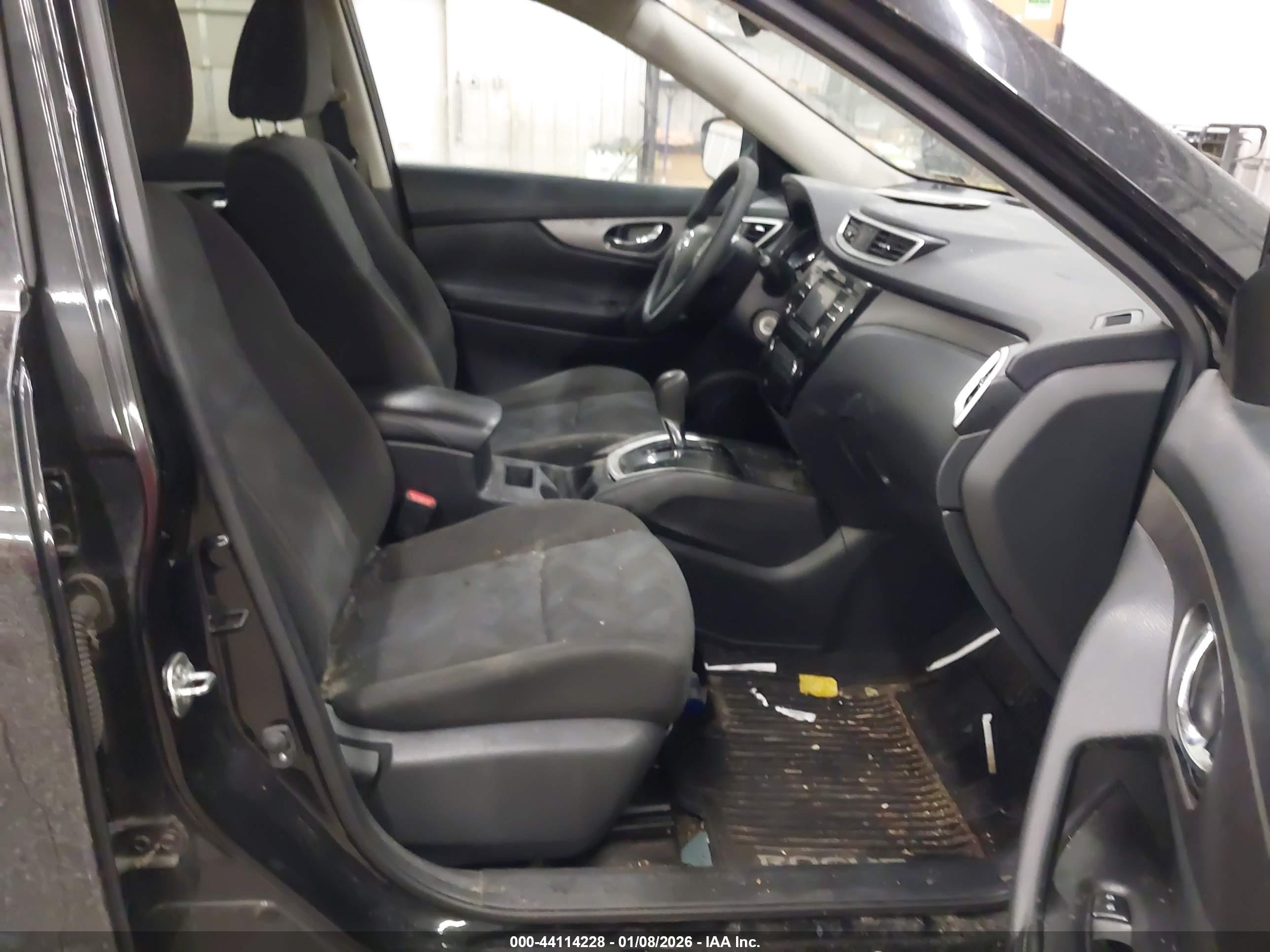 NISSAN ROGUE image 5
