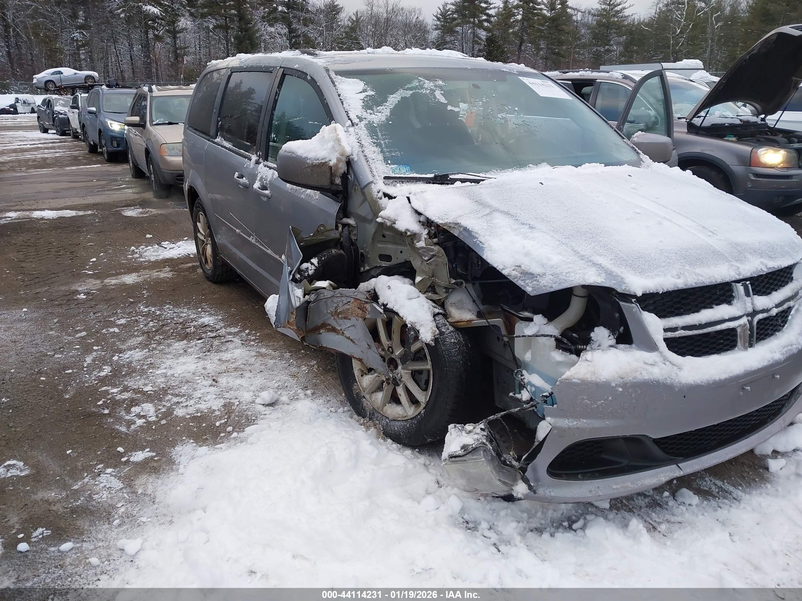 DODGE GRAND image 6
