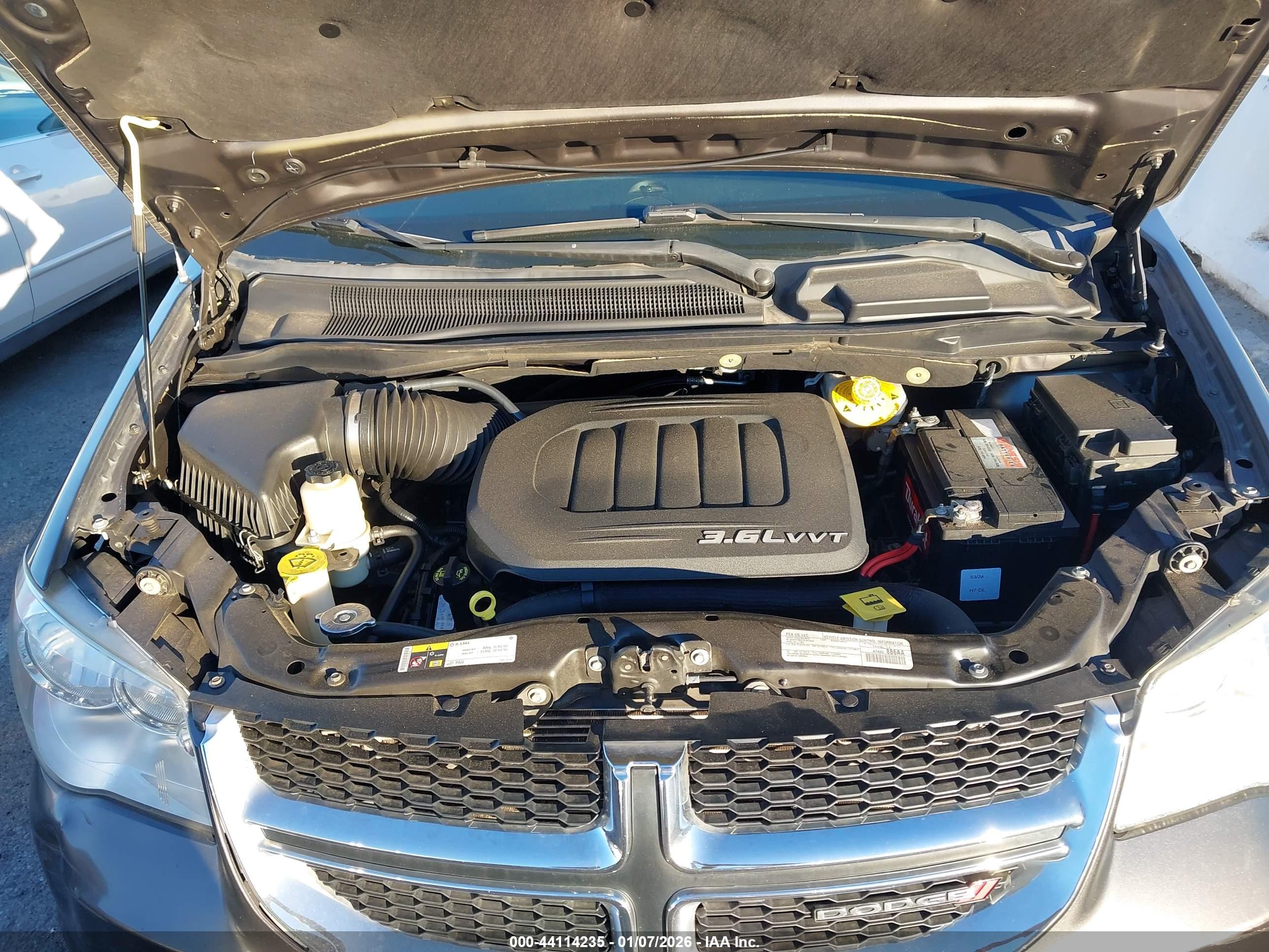 DODGE GRAND image 10