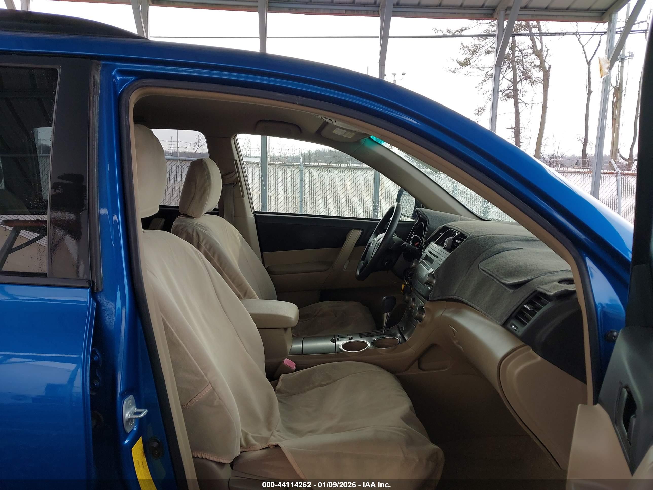 TOYOTA HIGHLANDER image 5