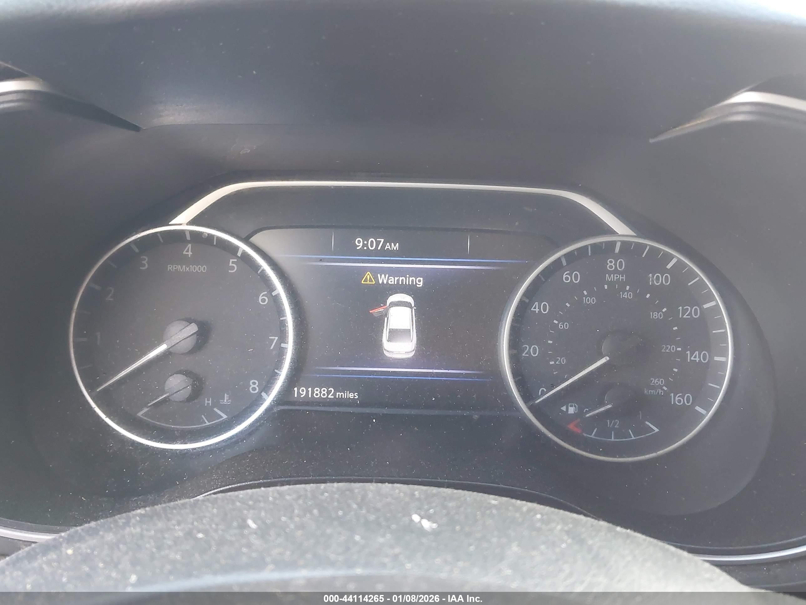 NISSAN MAXIMA image 7