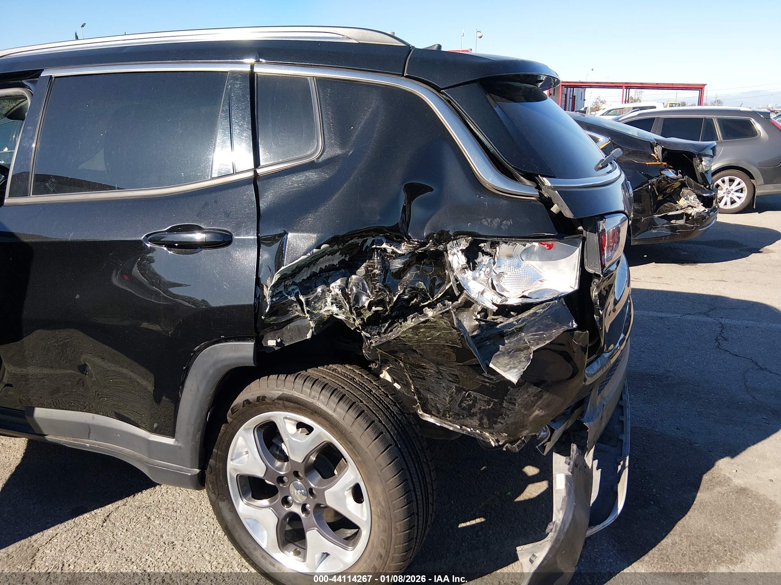 JEEP COMPASS image 6