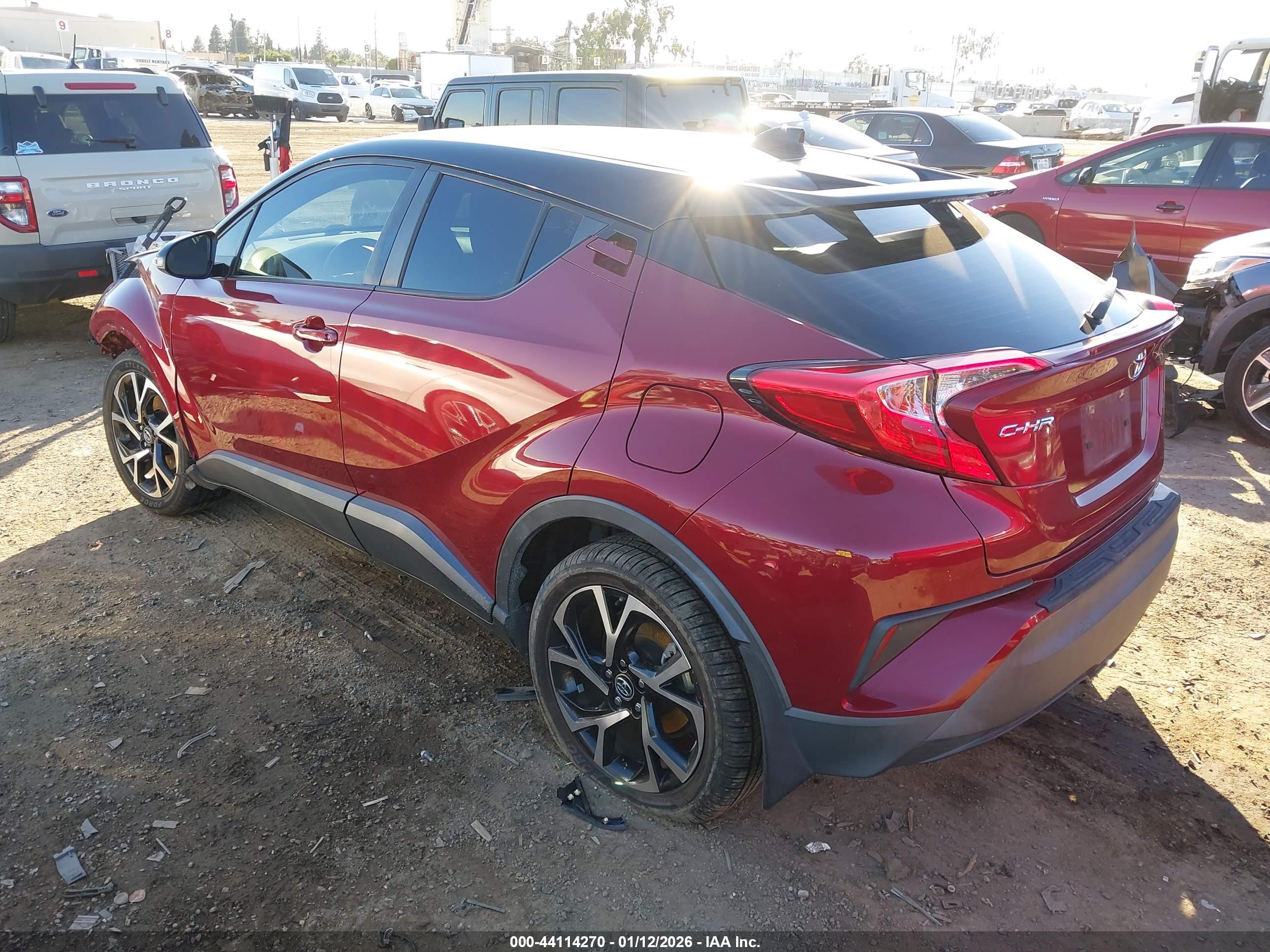 TOYOTA C-HR image 3