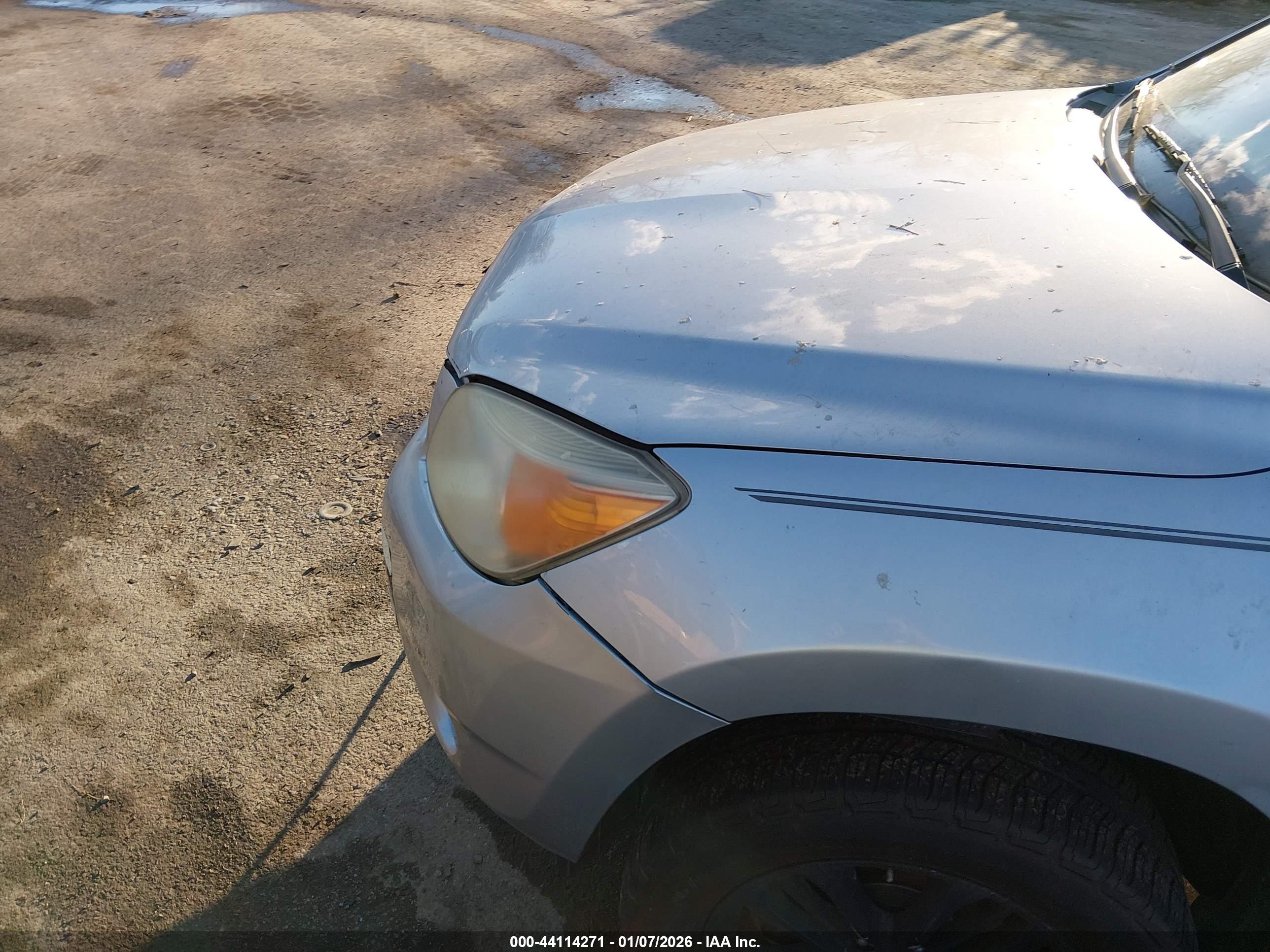 TOYOTA RAV4 image 6