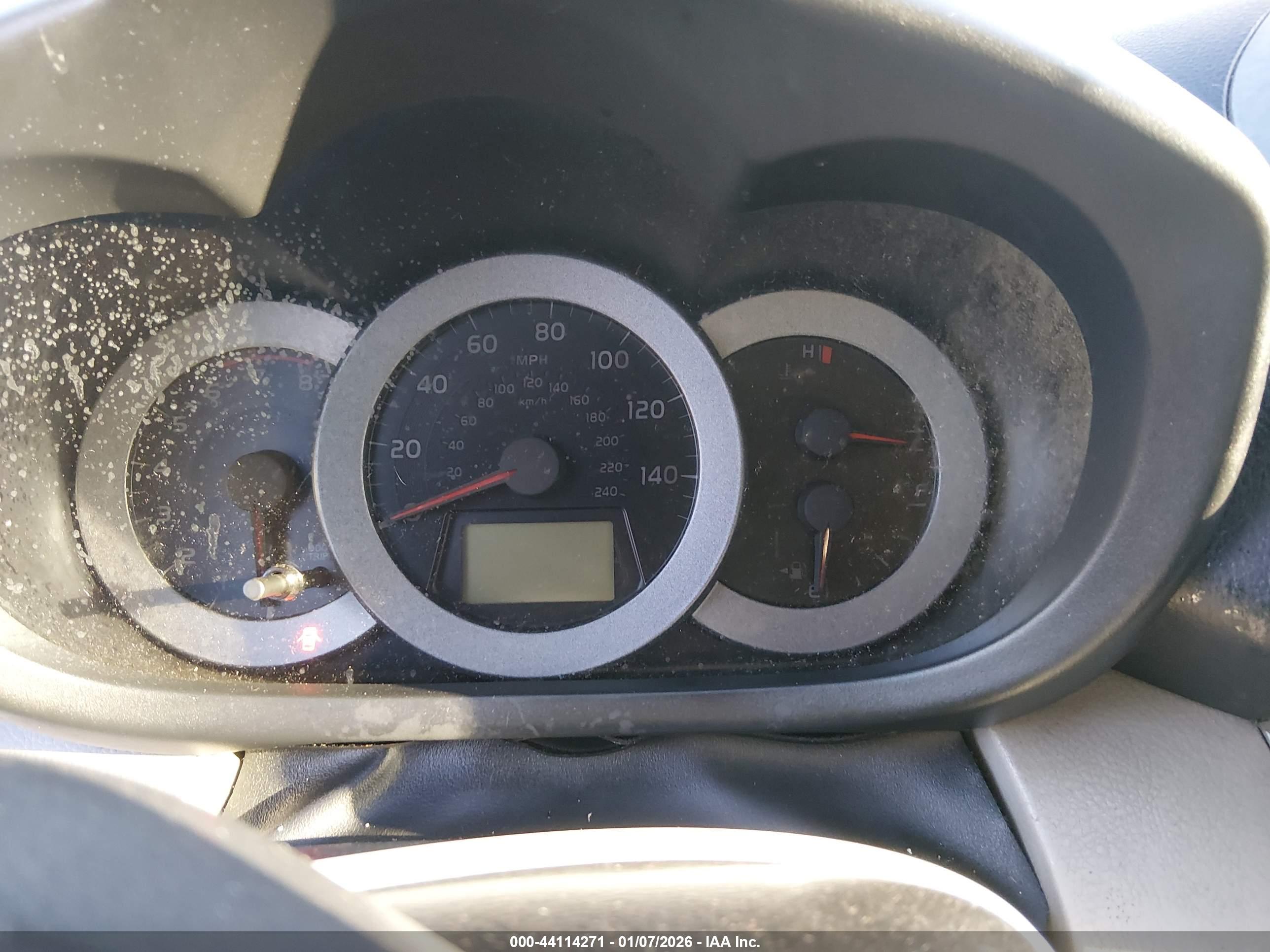 TOYOTA RAV4 image 7