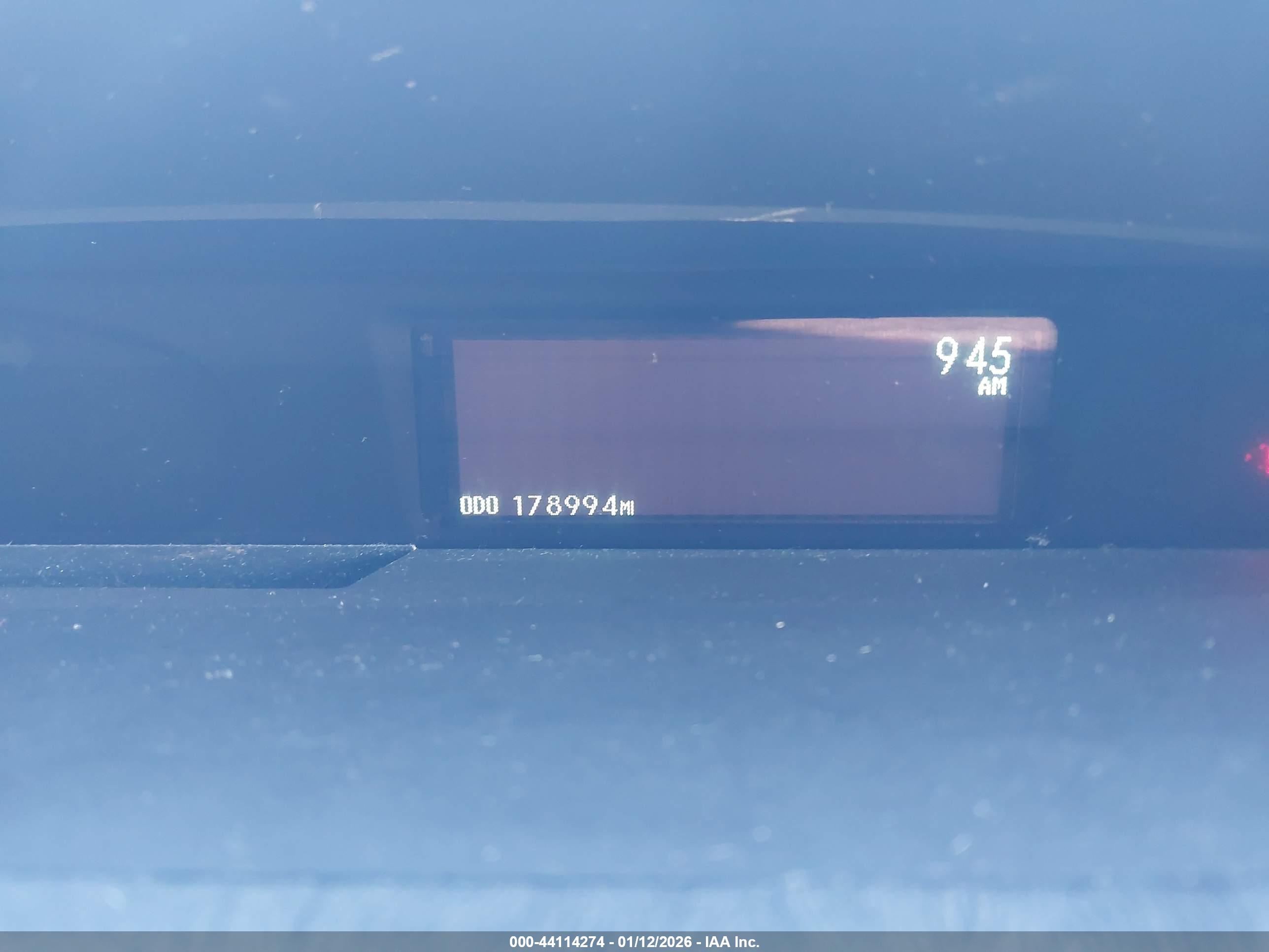 TOYOTA PRIUS image 7