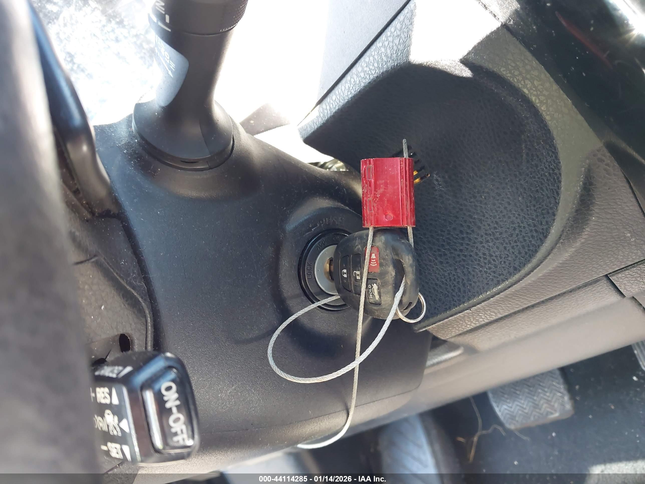 TOYOTA COROLLA image 11