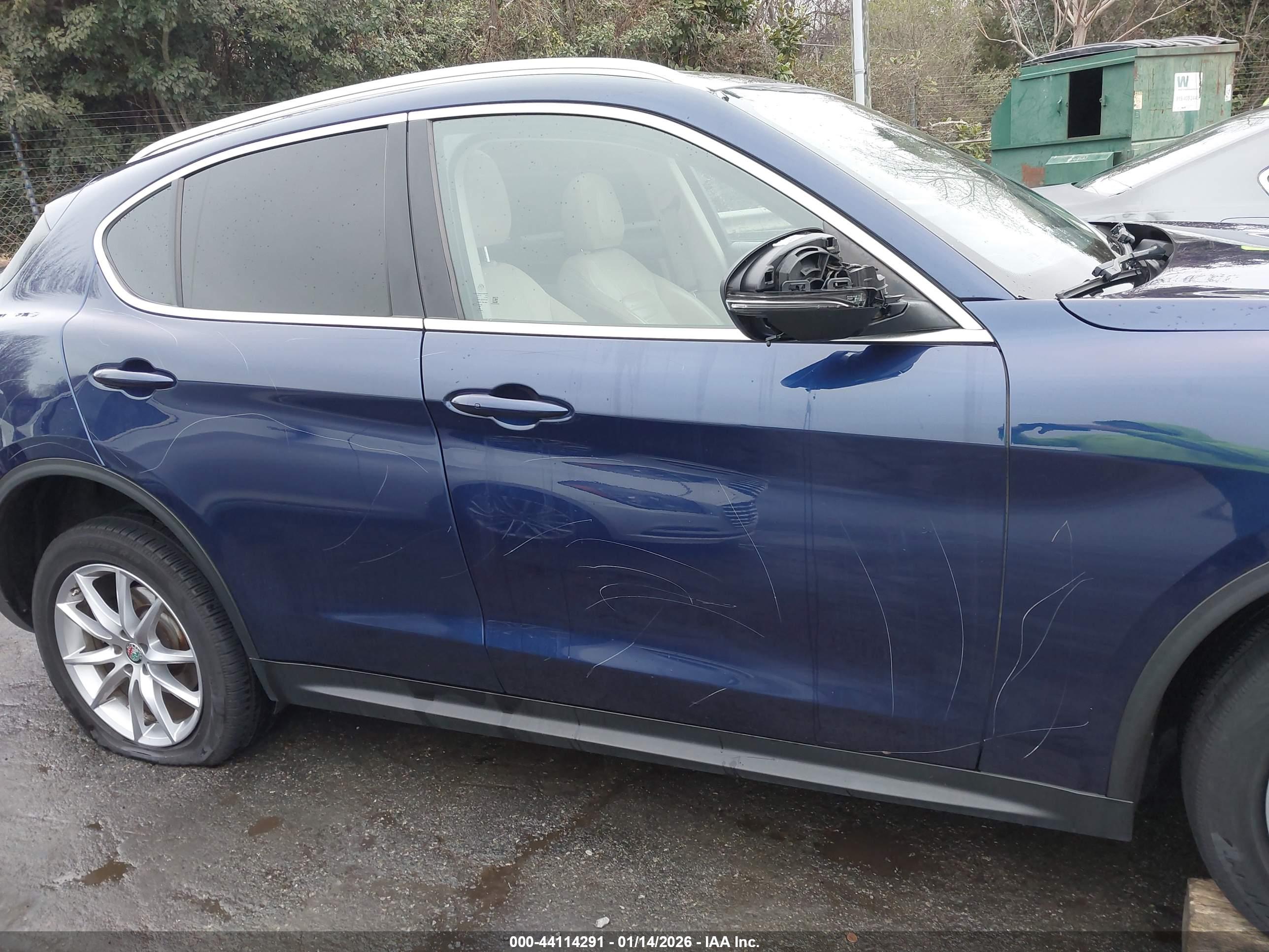 ALFA ROMEO image 6