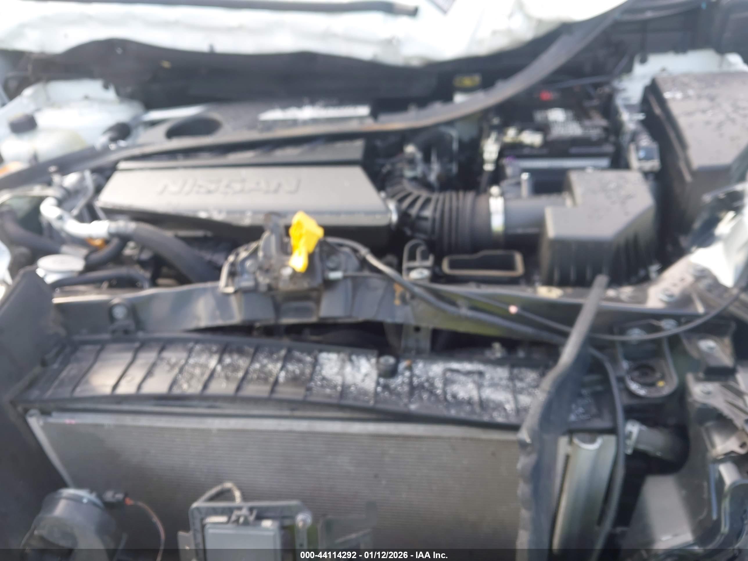 NISSAN ROGUE image 10