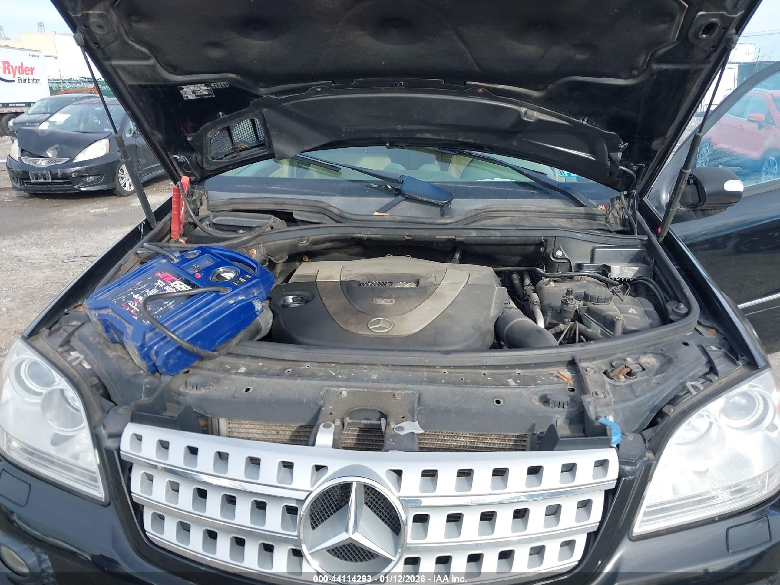 MERCEDES-BENZ ML image 10