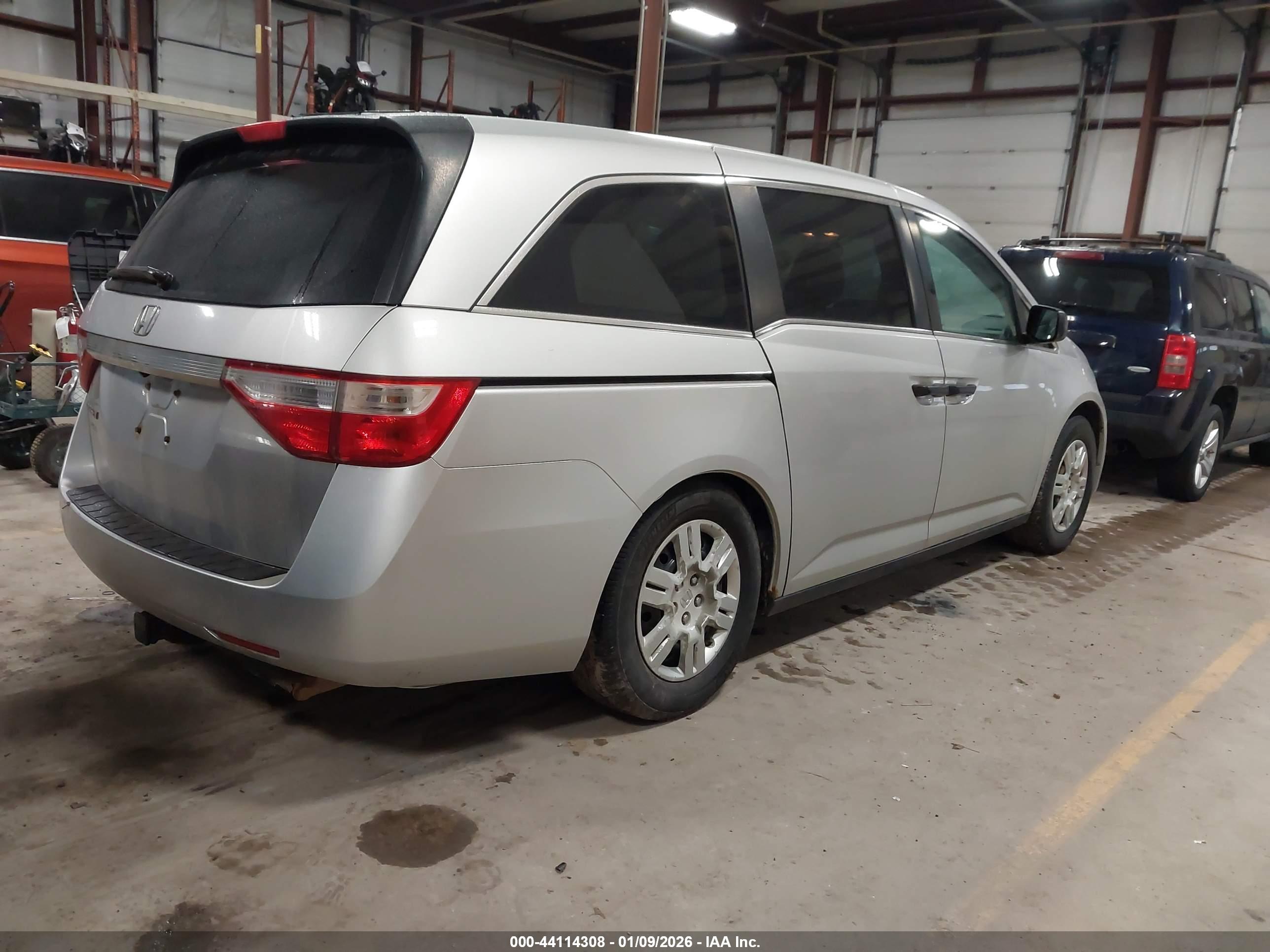 HONDA ODYSSEY image 4