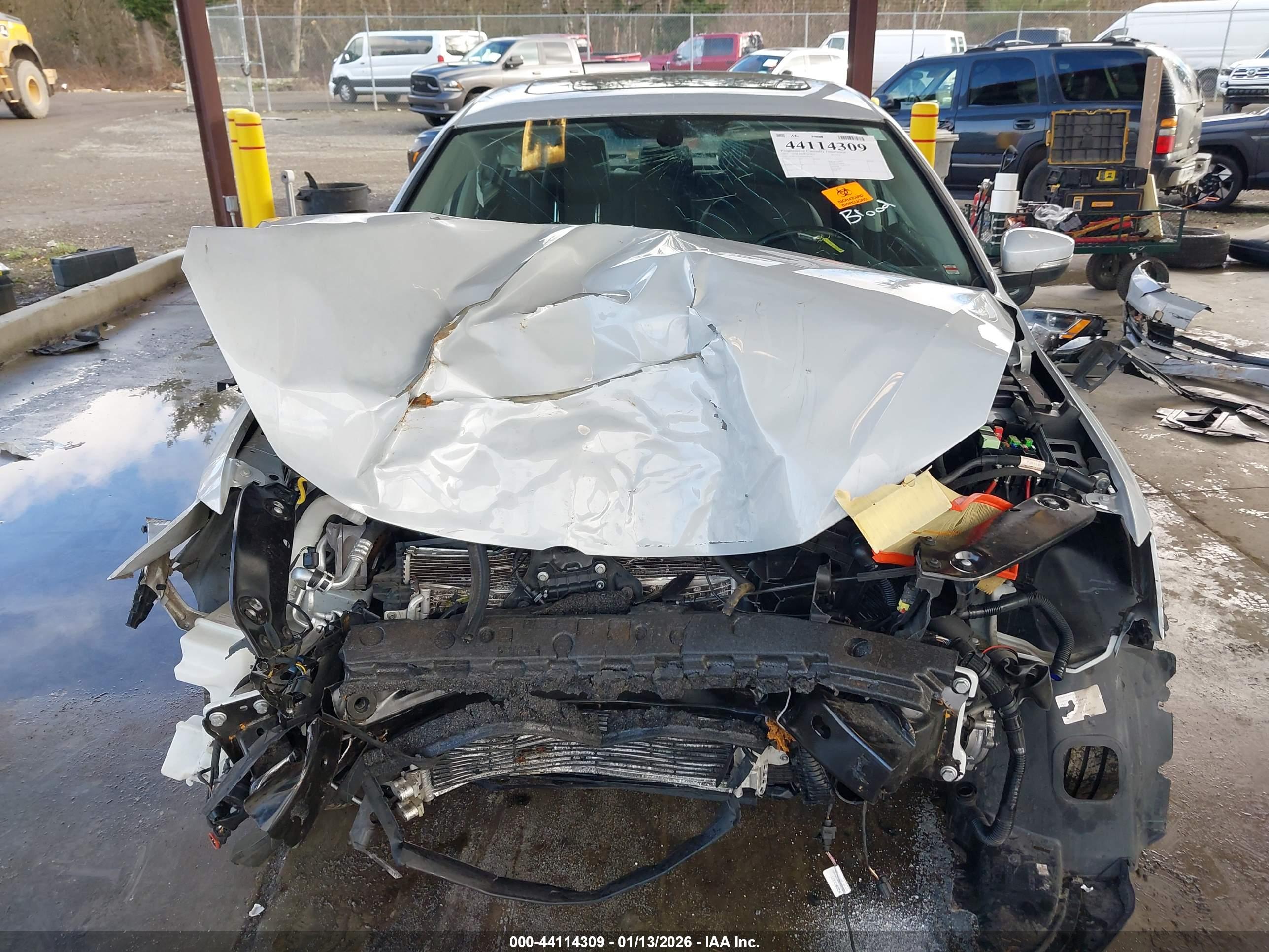 VOLKSWAGEN JETTA image 6