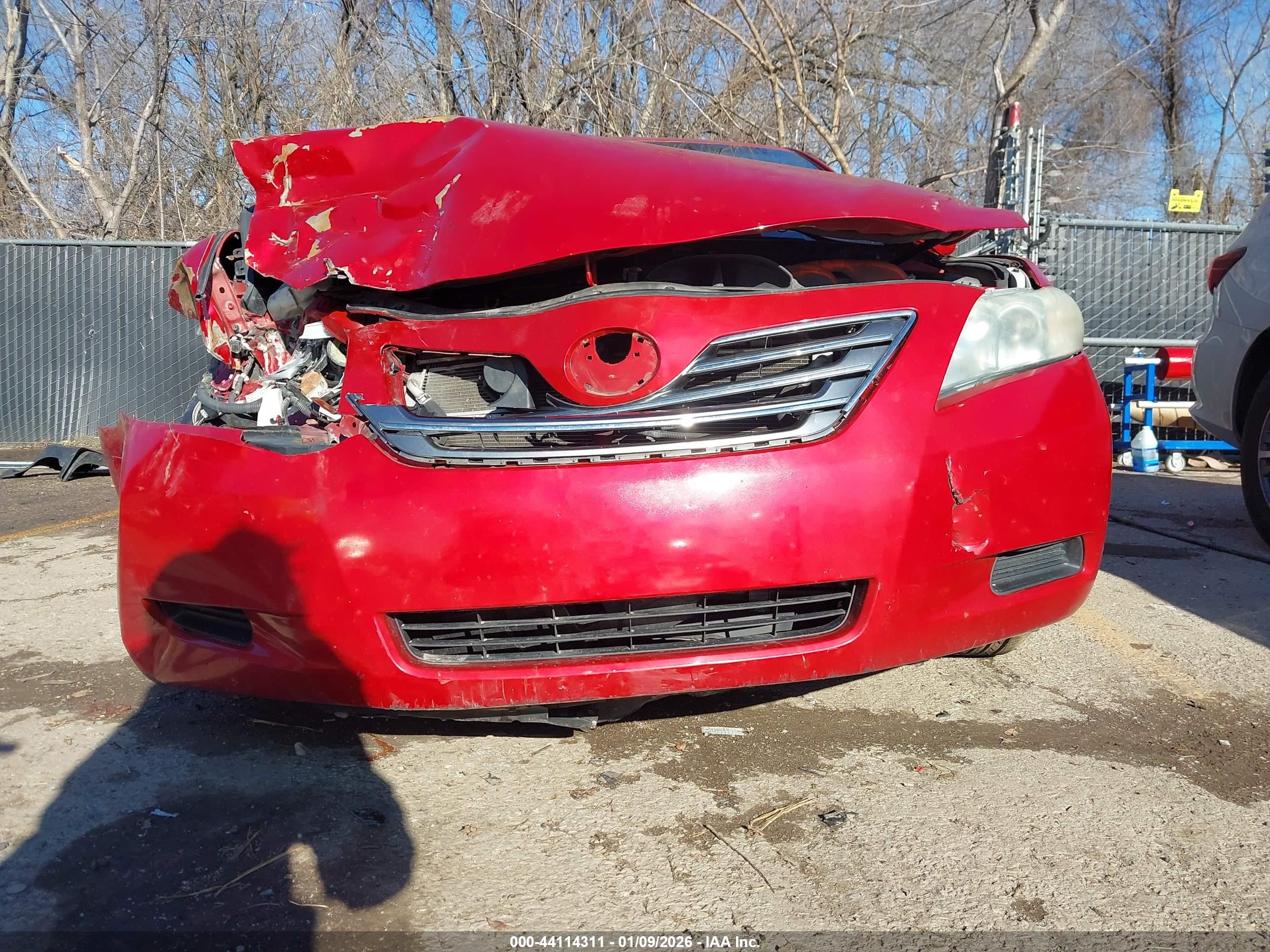 TOYOTA CAMRY image 6