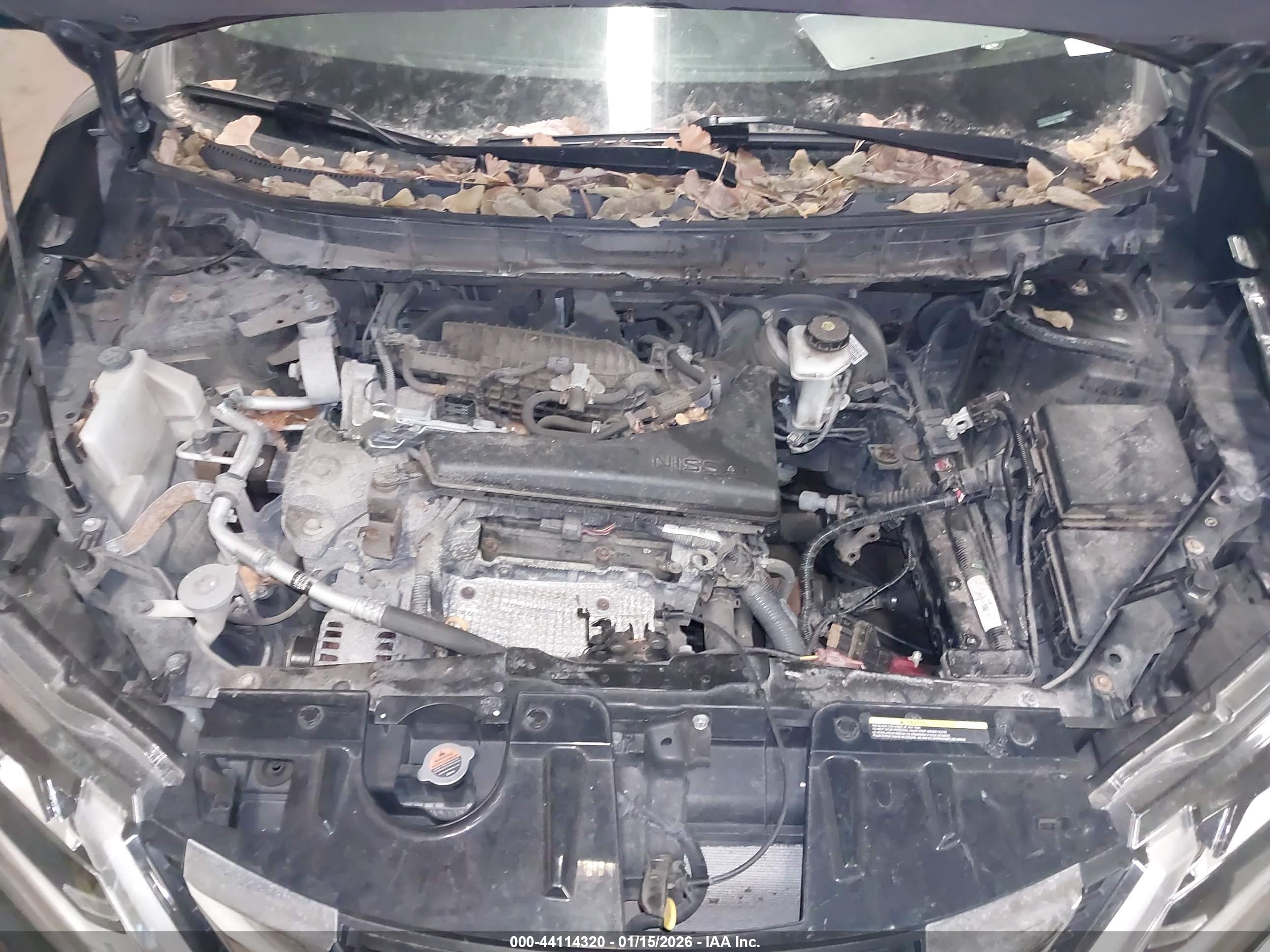 NISSAN ROGUE image 10