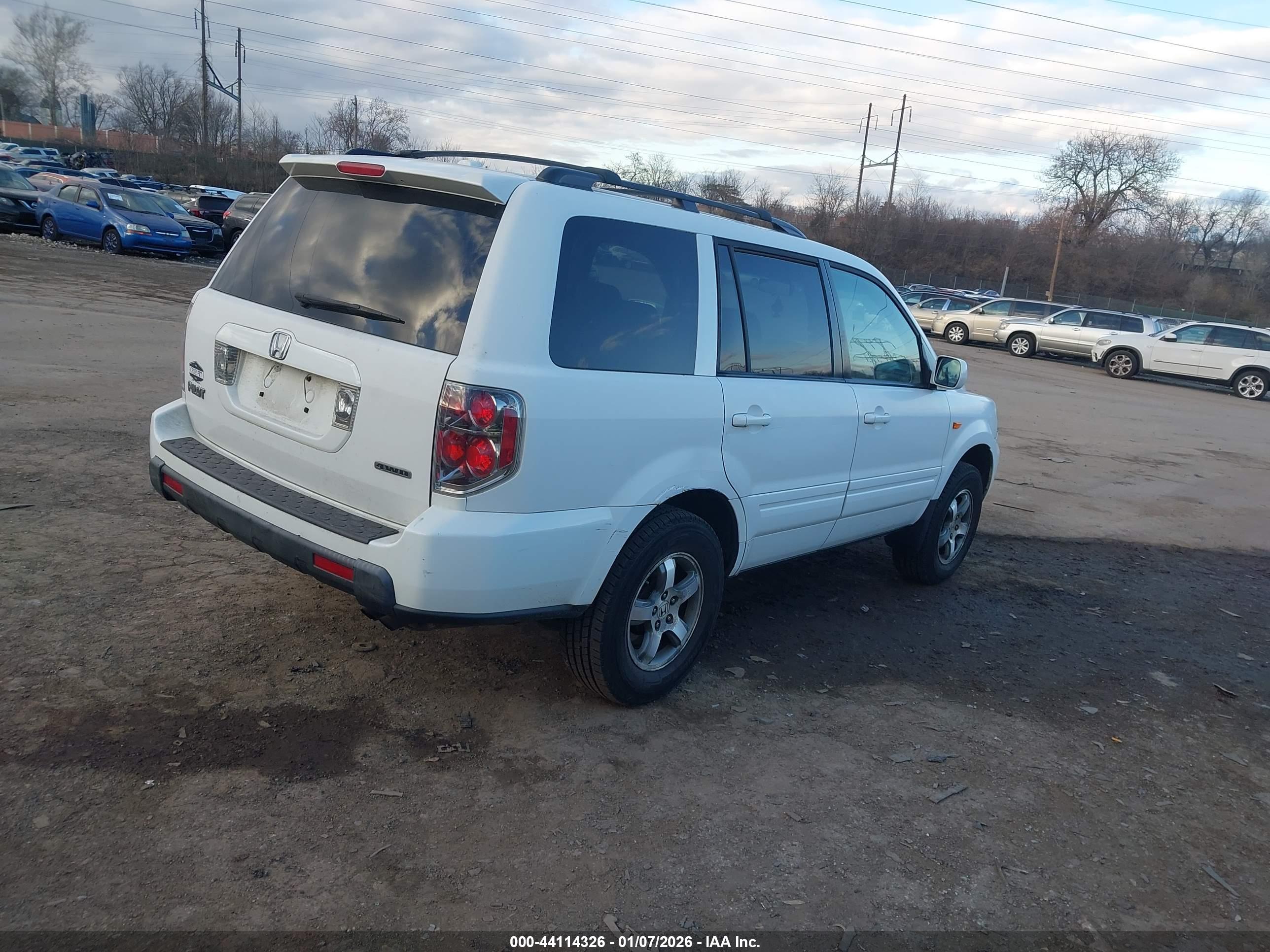 HONDA PILOT image 4
