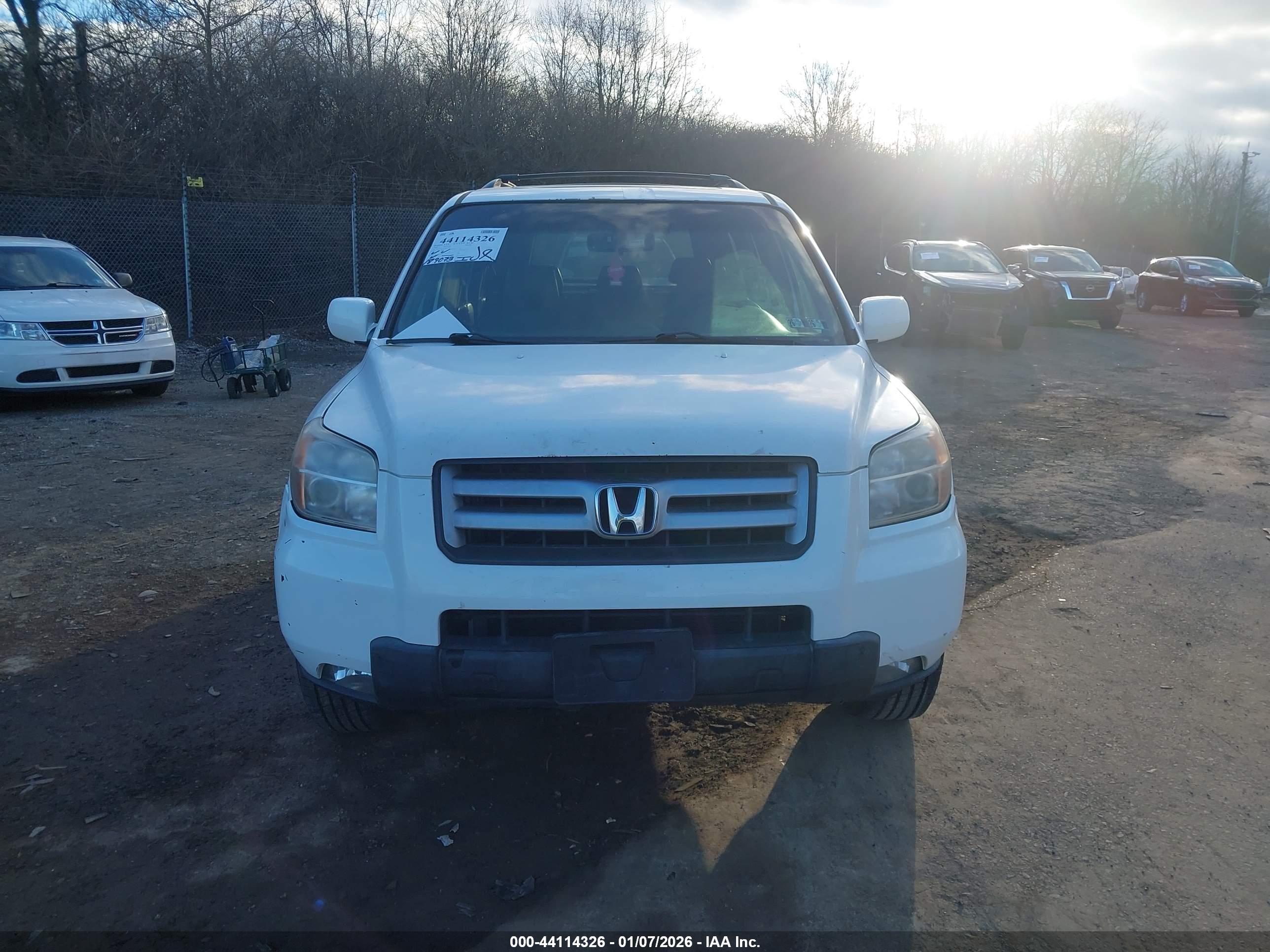 HONDA PILOT image 6