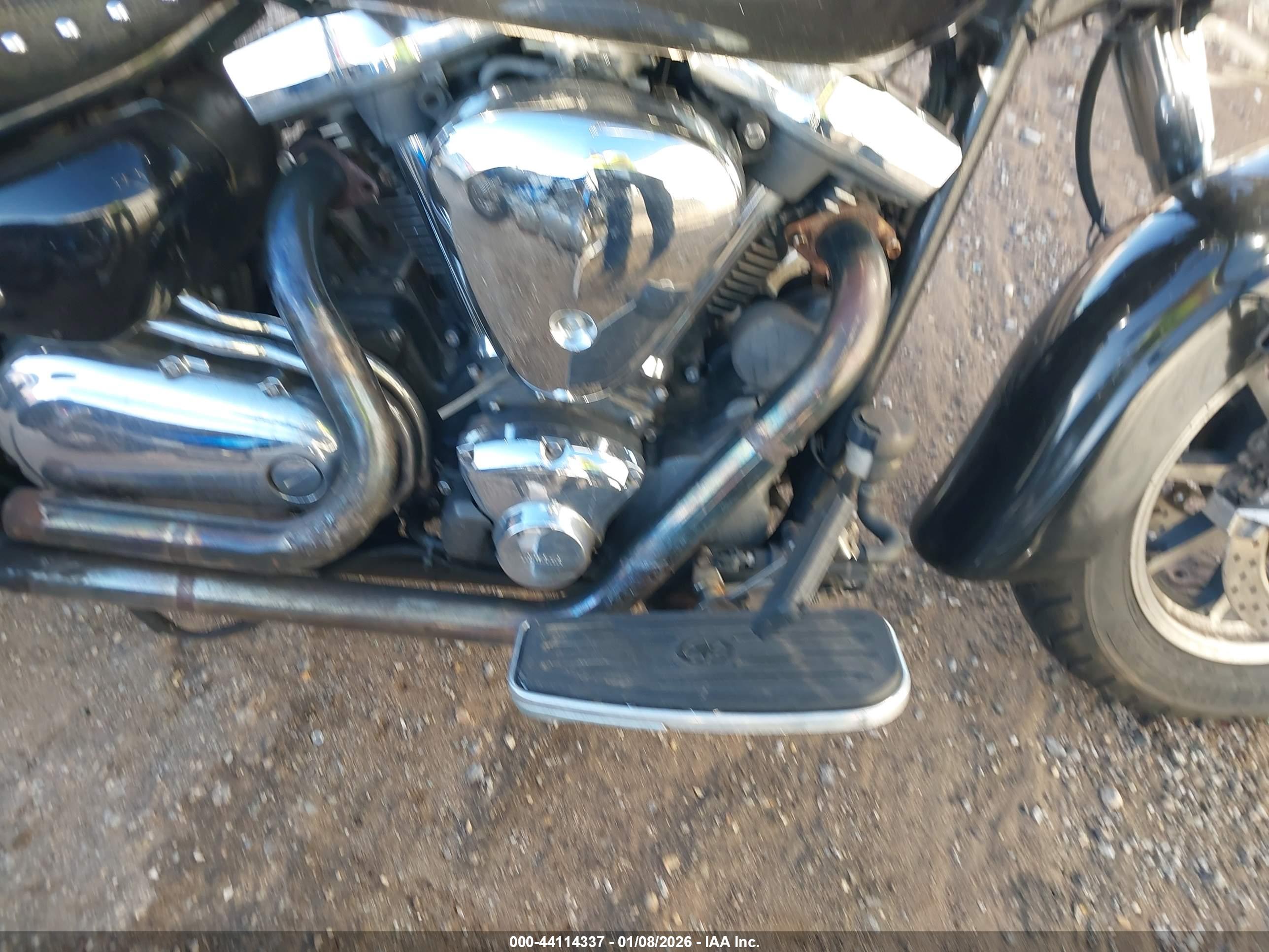 YAMAHA XV1700 image 8