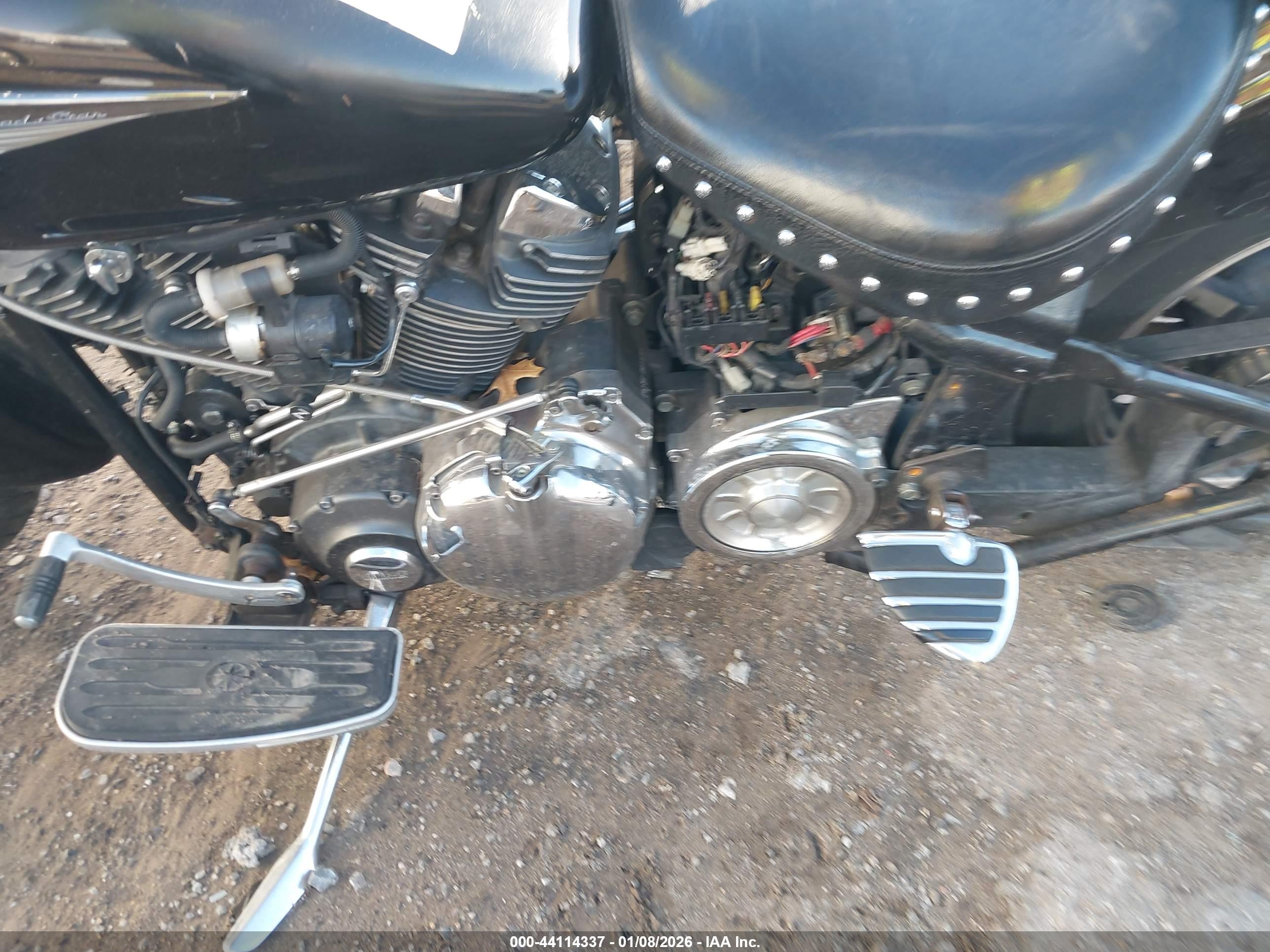 YAMAHA XV1700 image 9