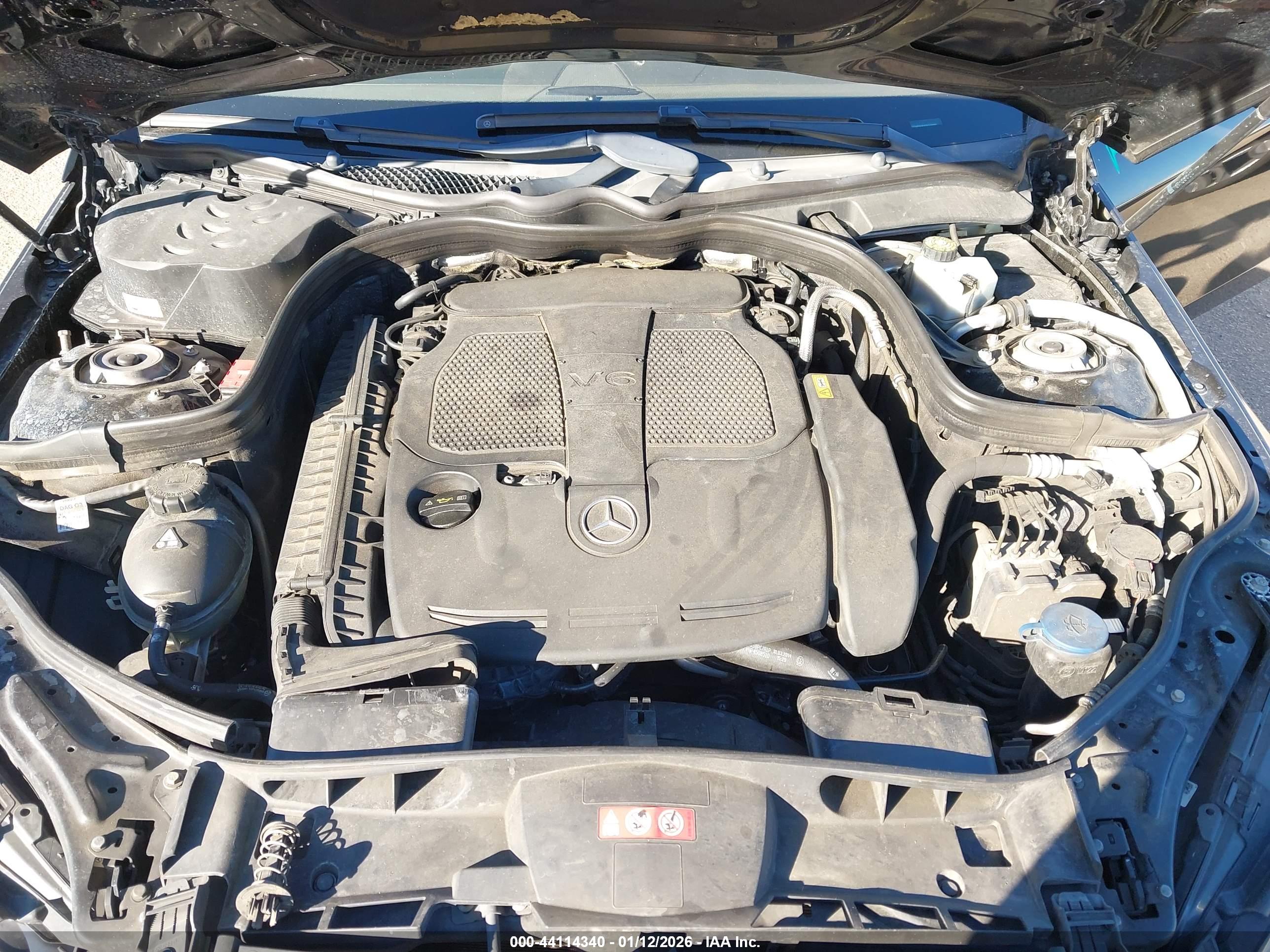 MERCEDES-BENZ E image 10