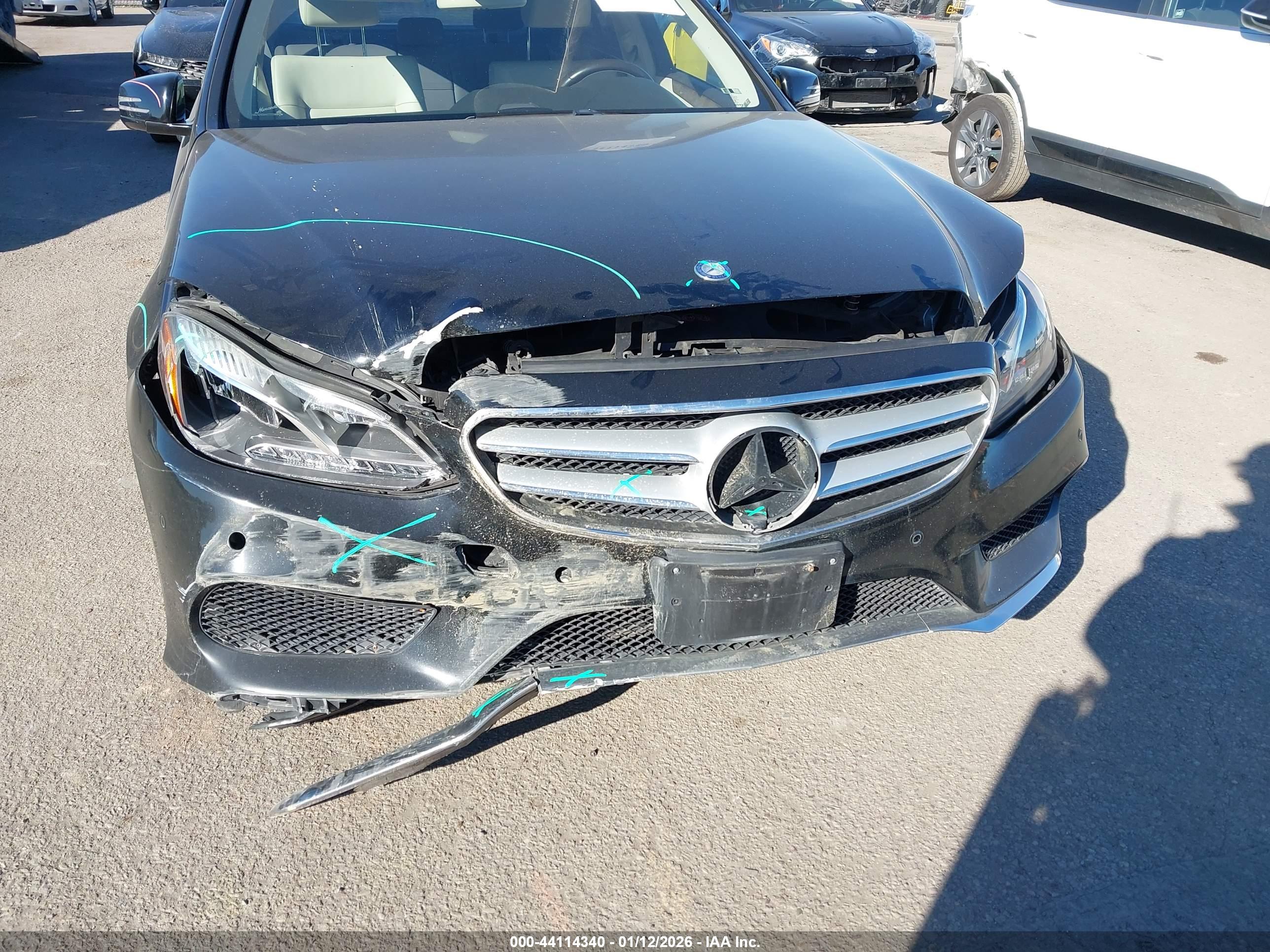 MERCEDES-BENZ E image 6