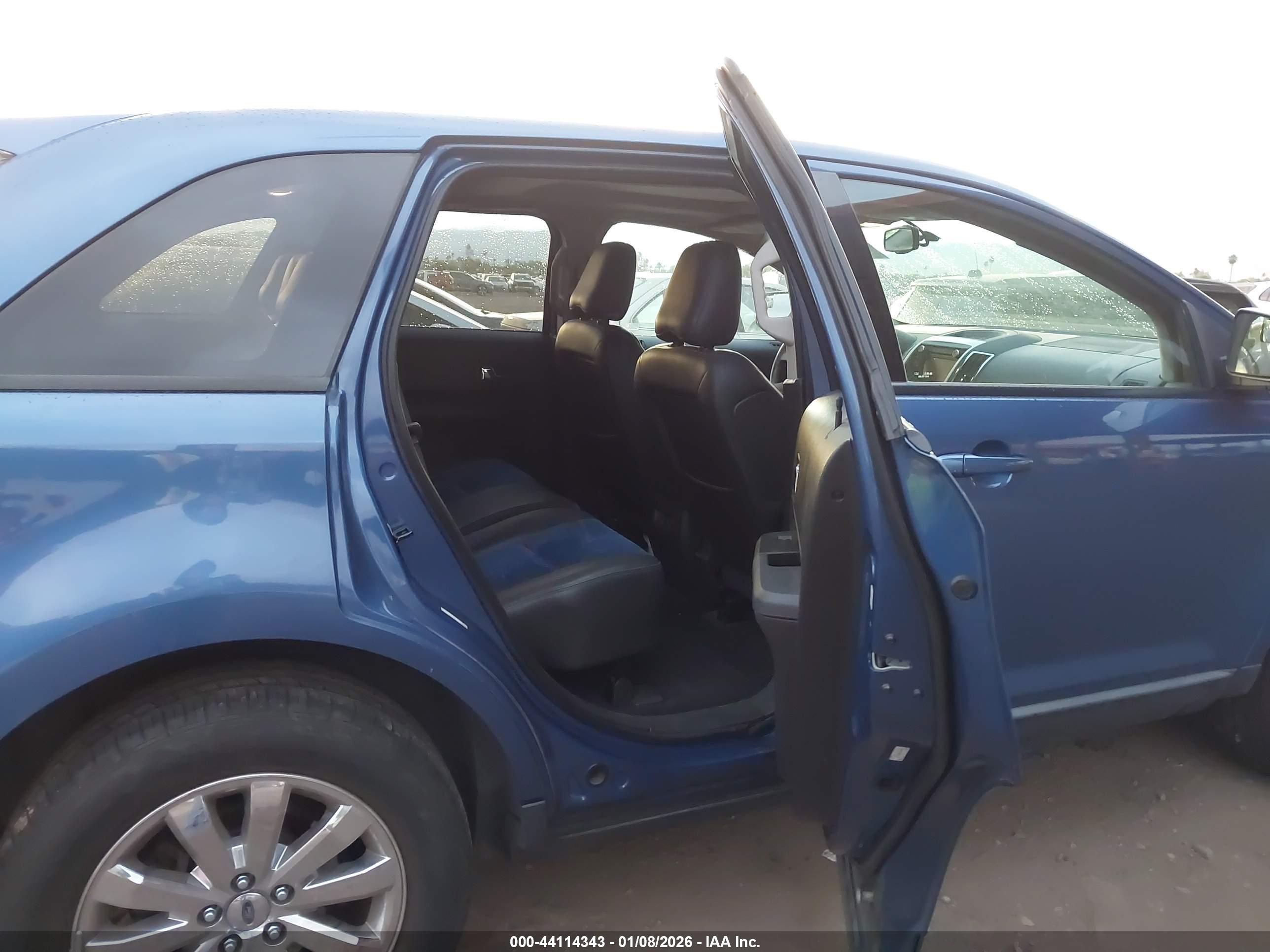 FORD EDGE image 8