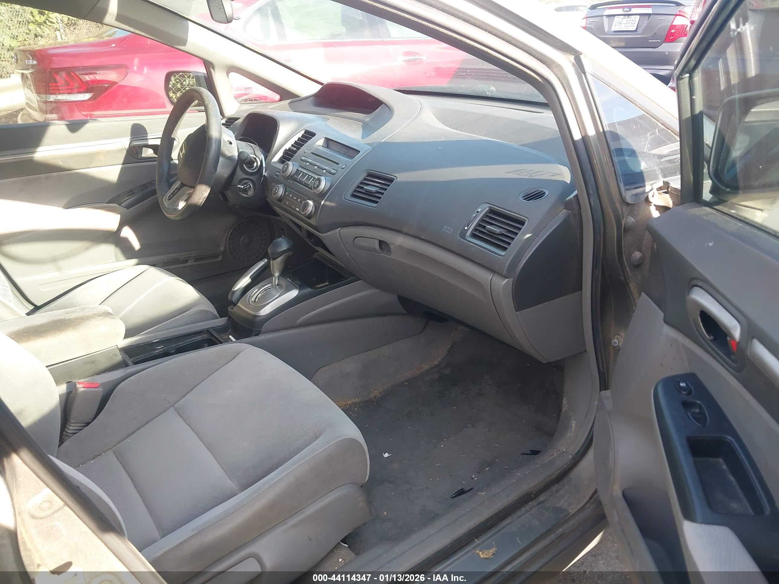 HONDA CIVIC image 5