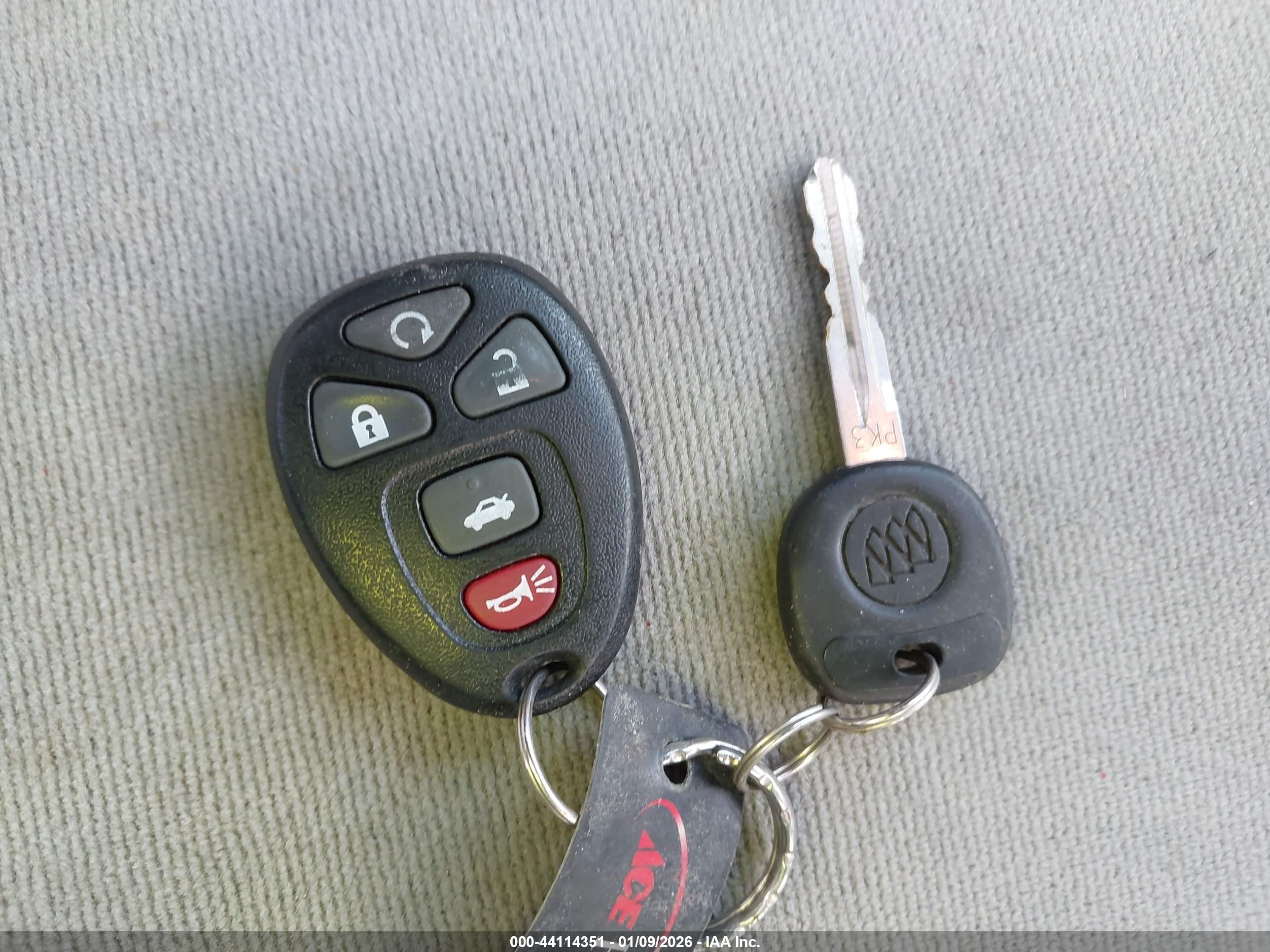BUICK LACROSSE image 11