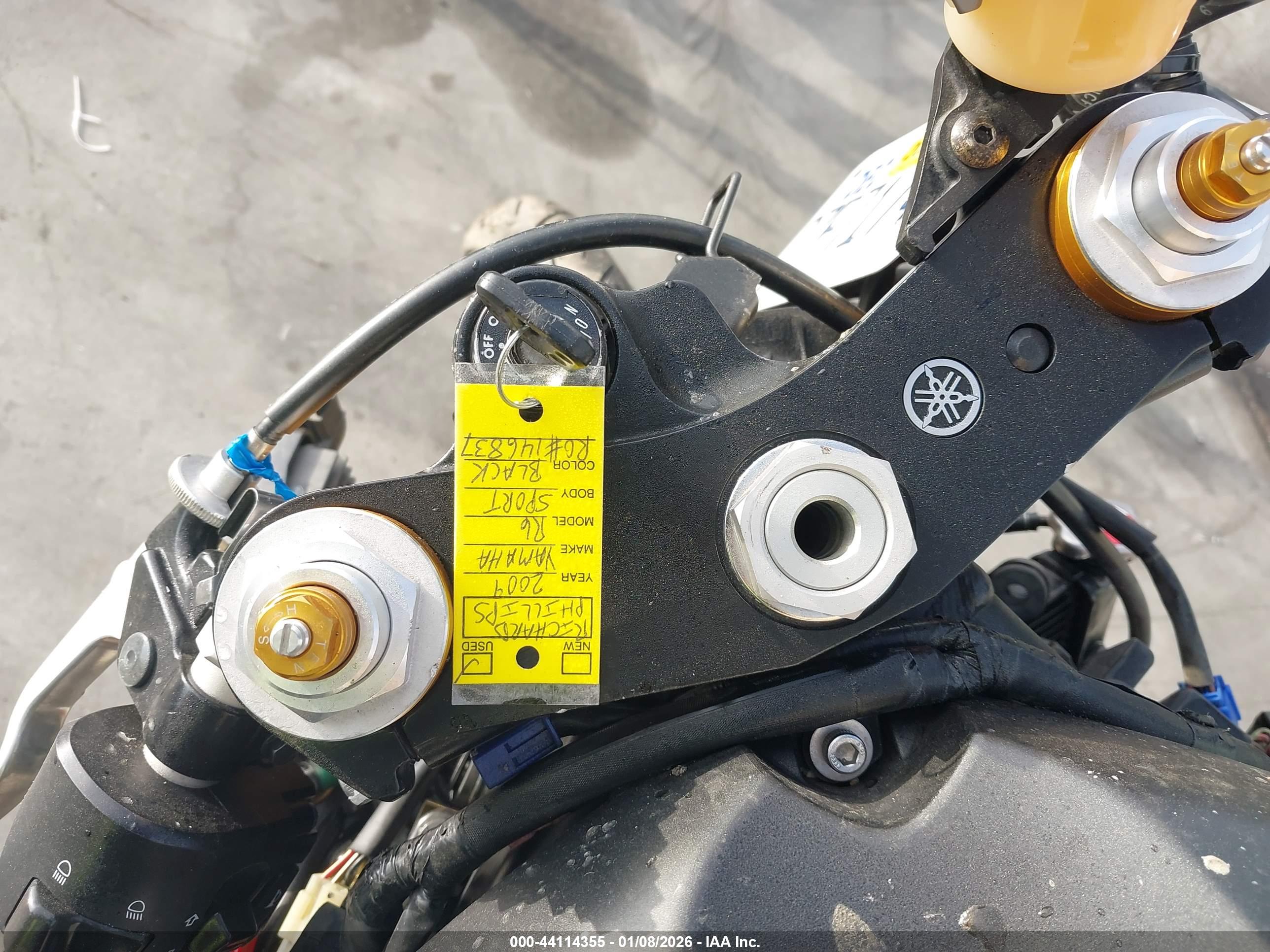 YAMAHA YZFR6 image 11