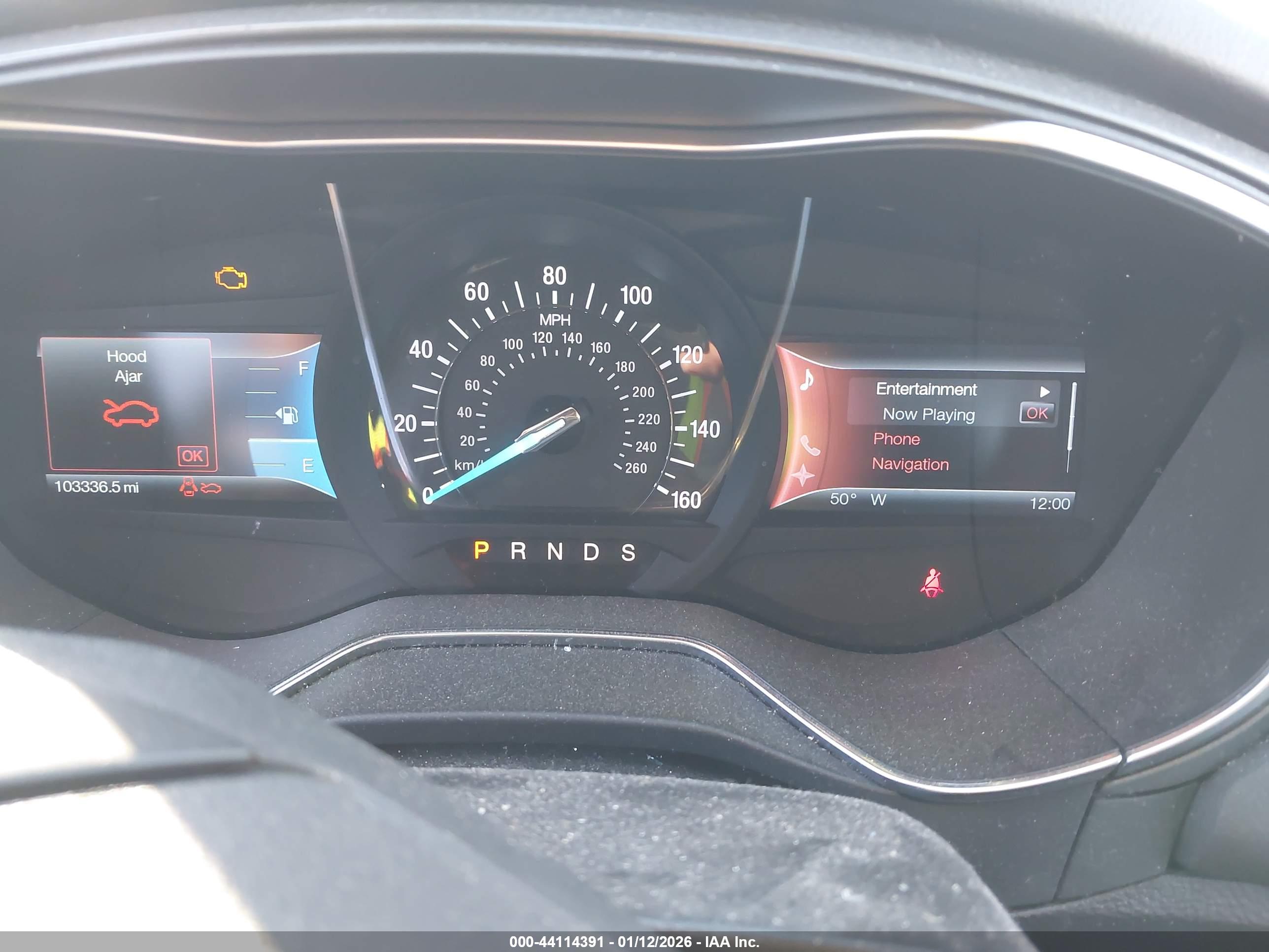 FORD FUSION image 7