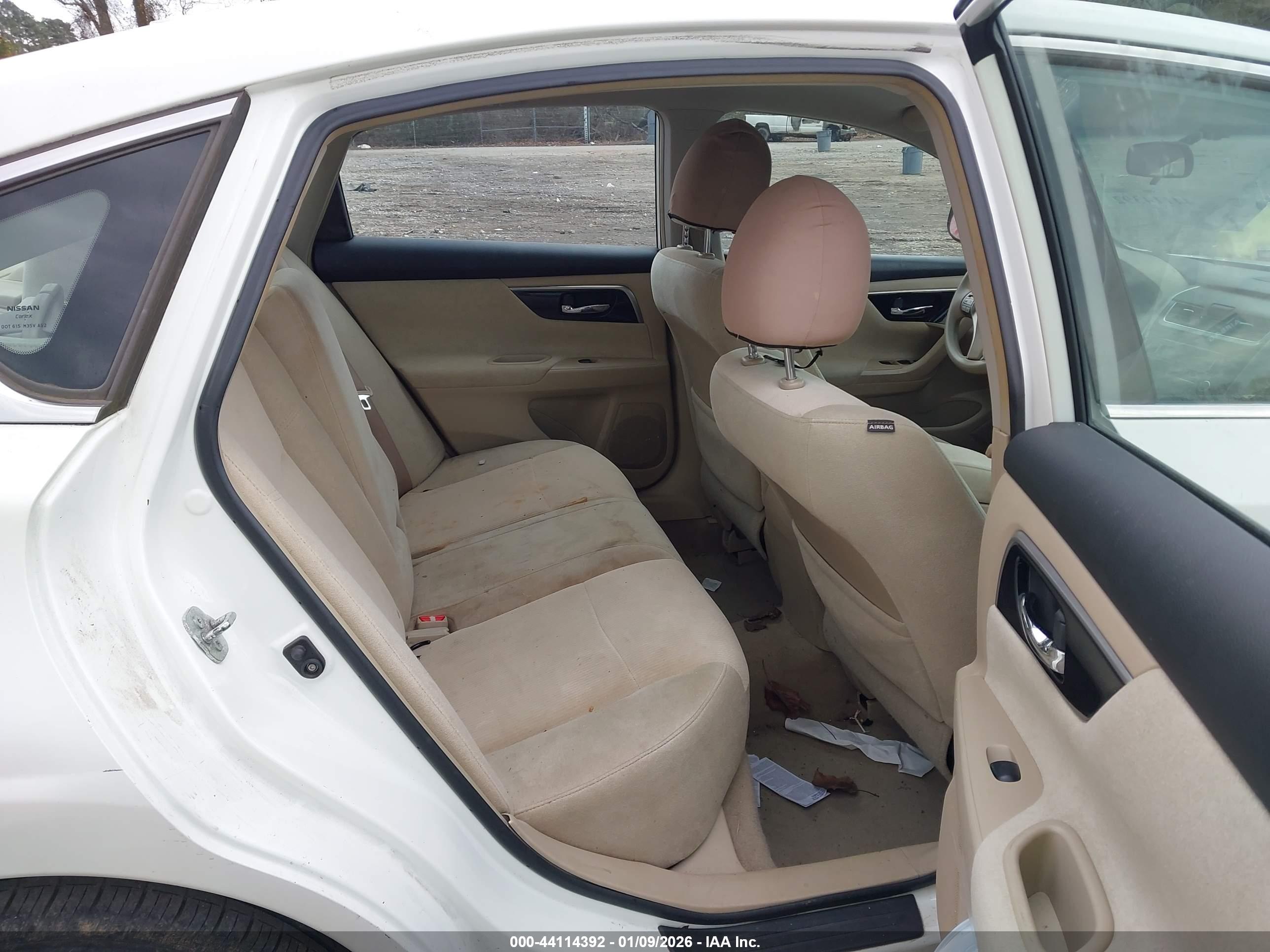 NISSAN ALTIMA image 8
