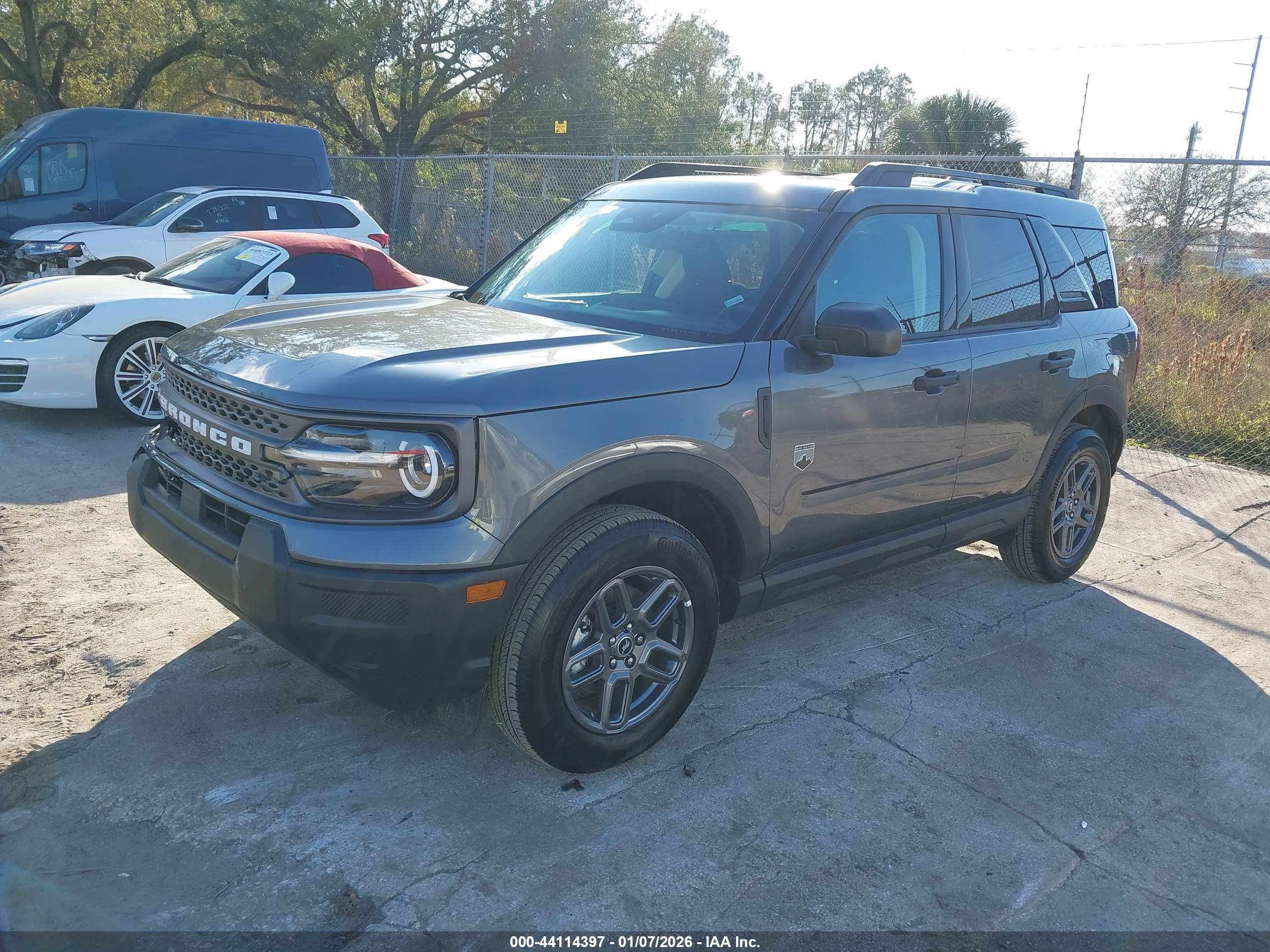 FORD BRONCO image 2