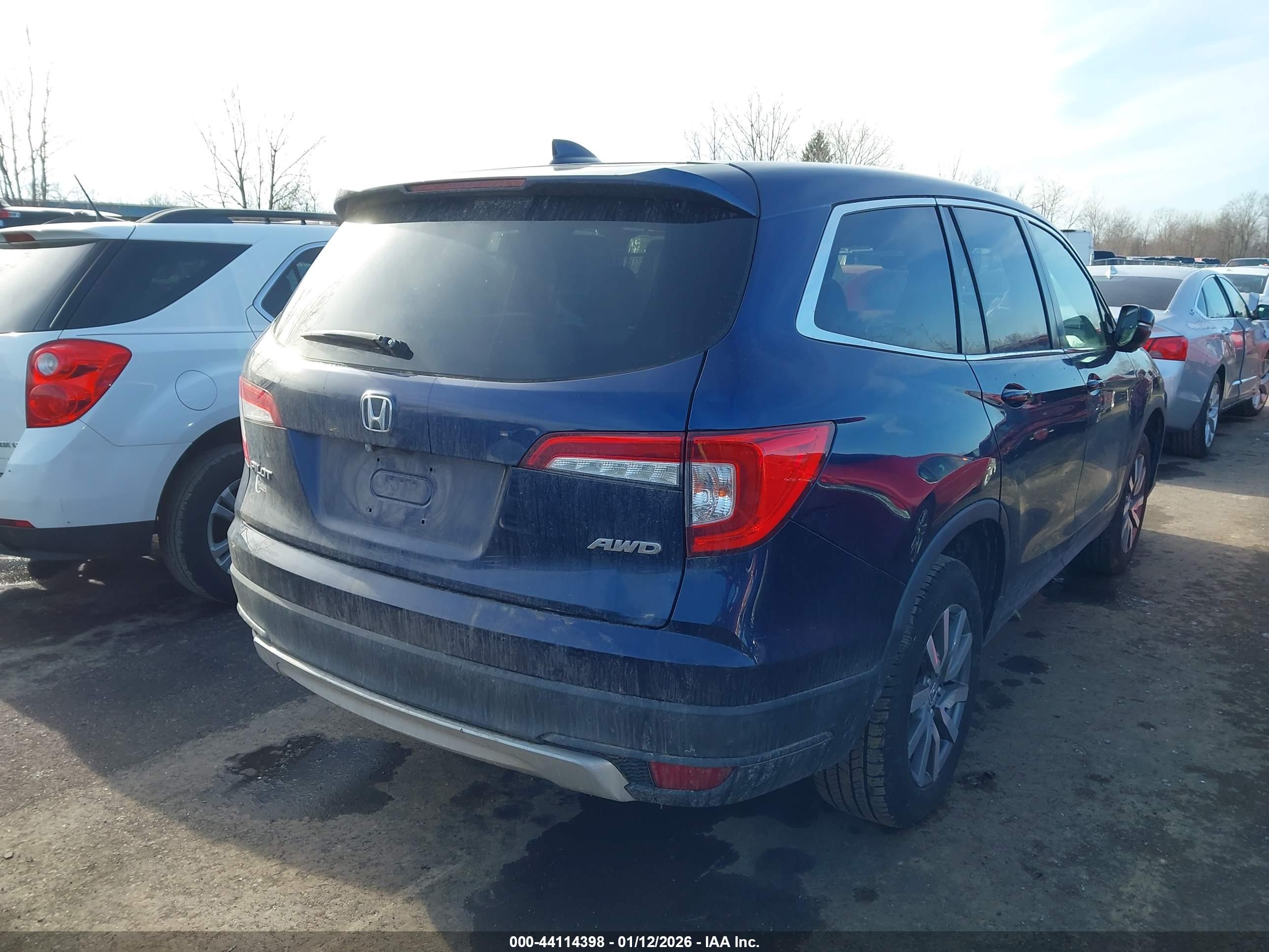 HONDA PILOT image 4