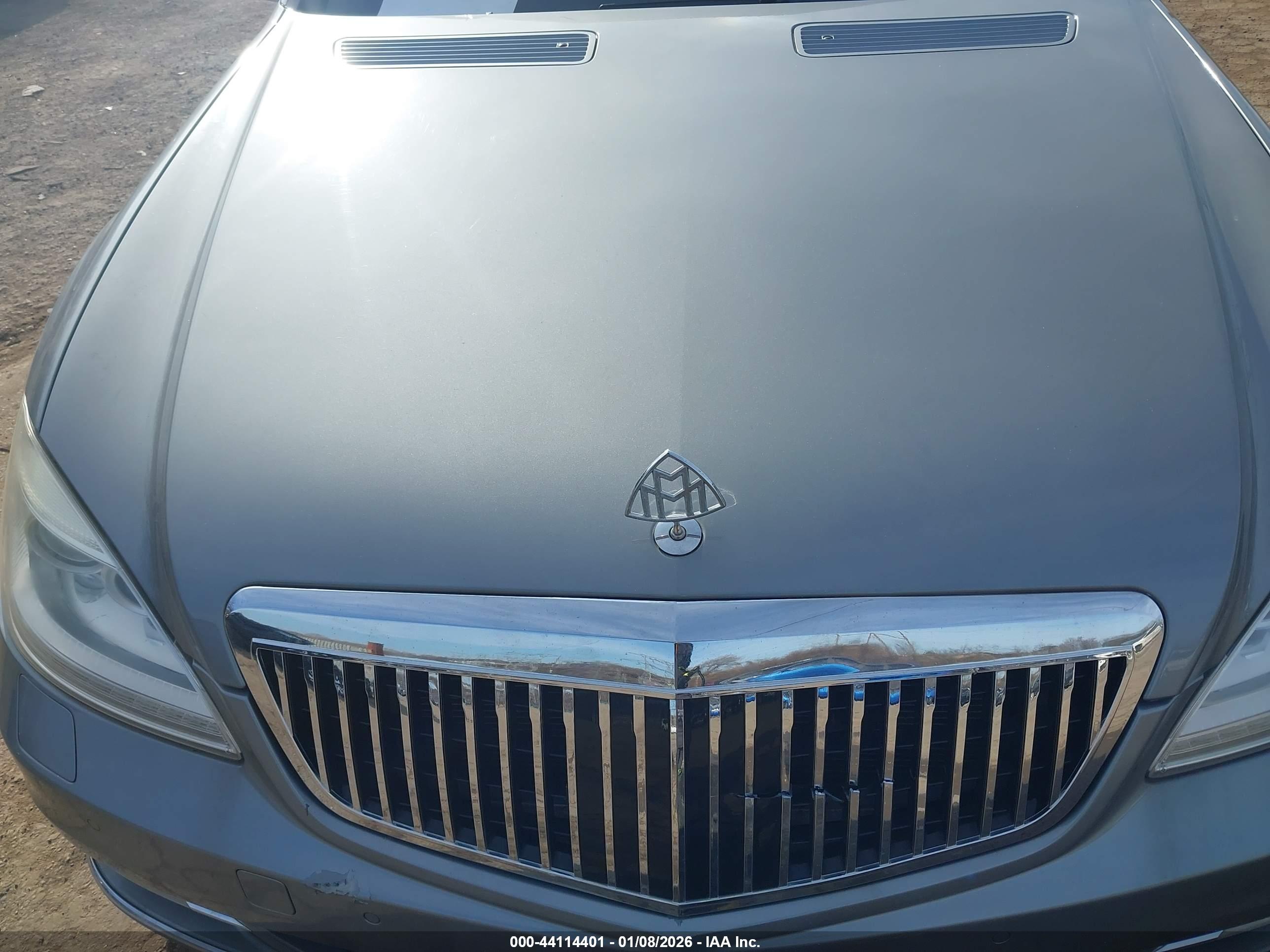 MERCEDES-BENZ S image 10