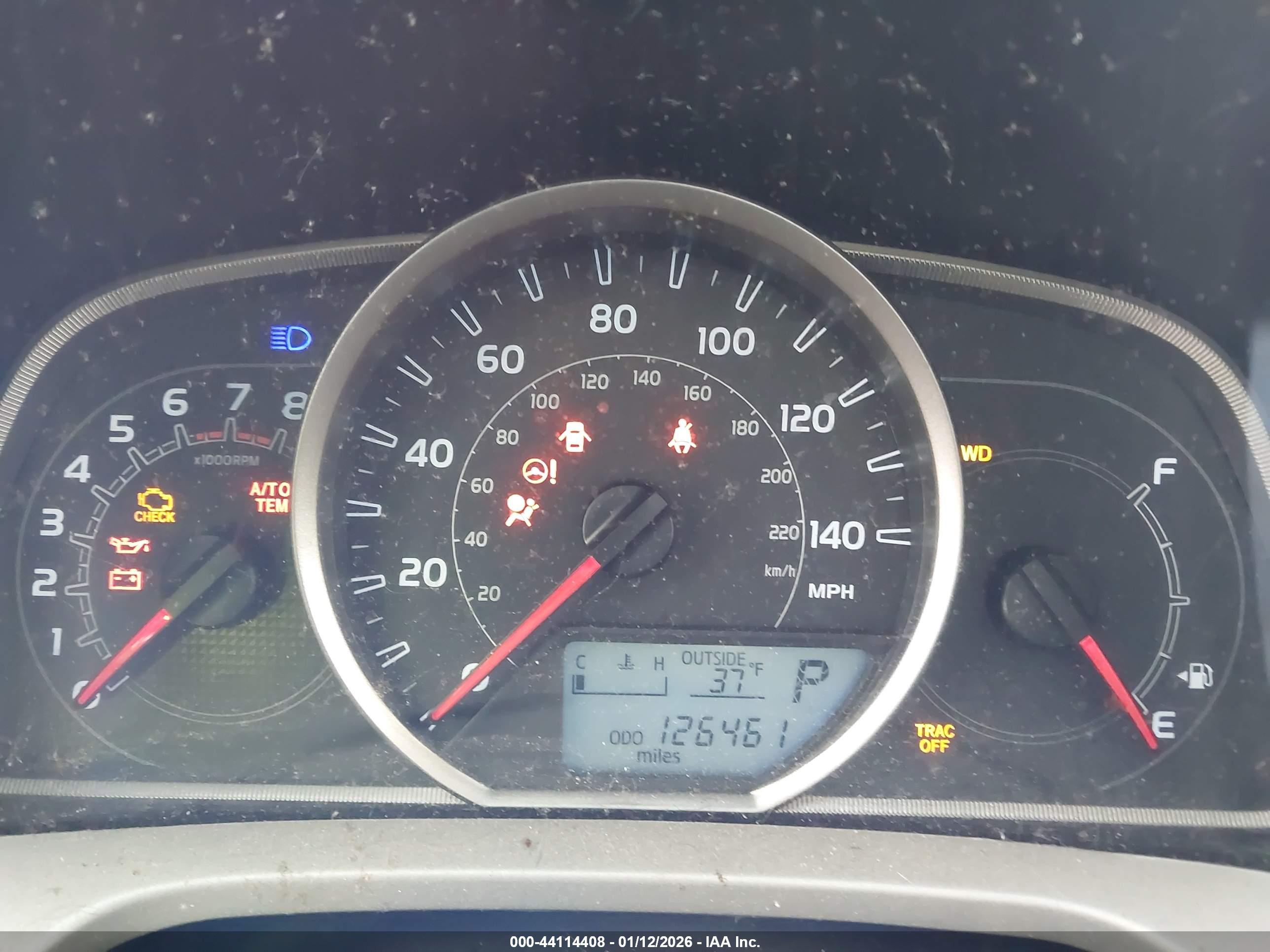 TOYOTA RAV4 image 7