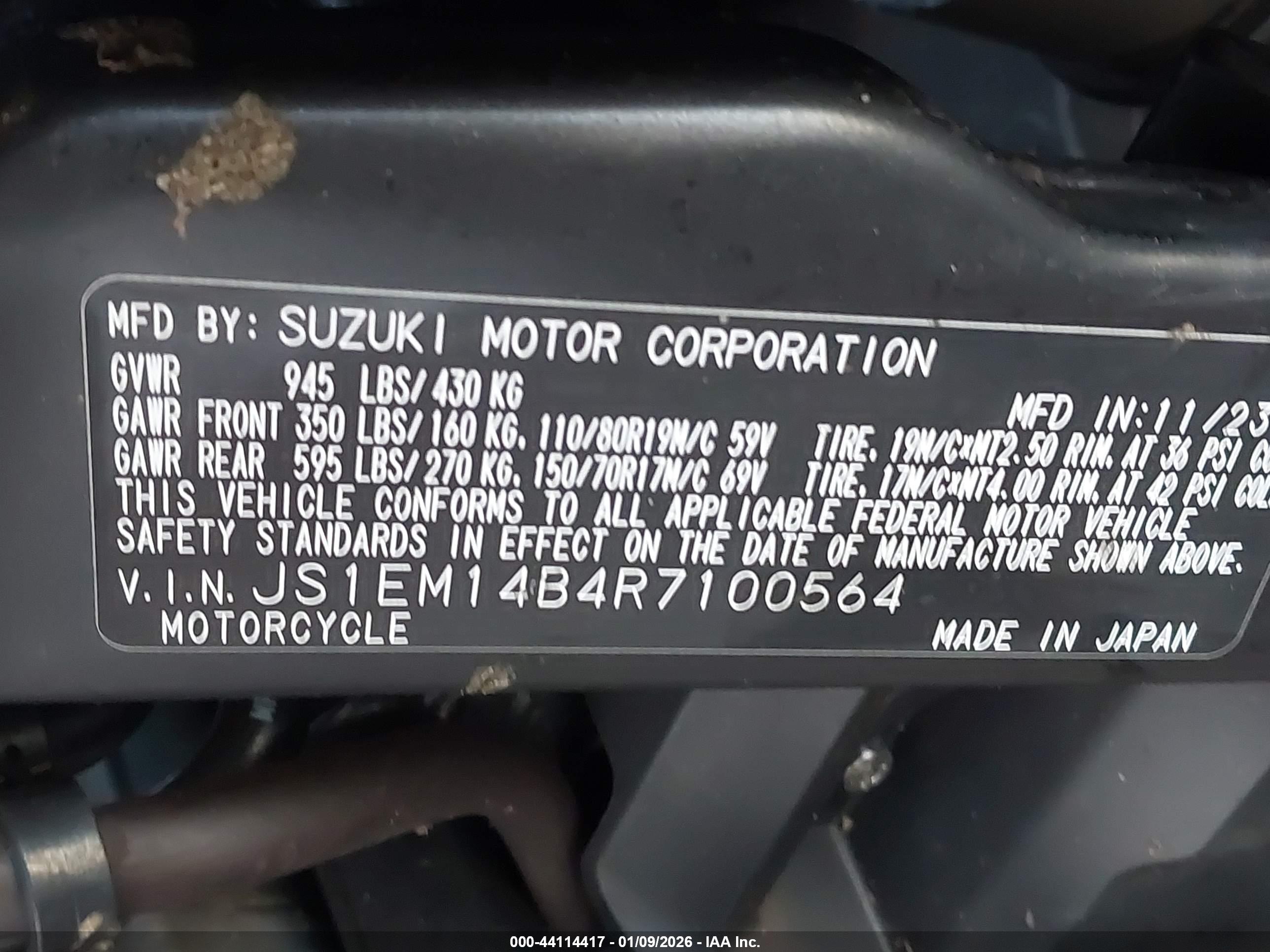 SUZUKI DL800 image 10