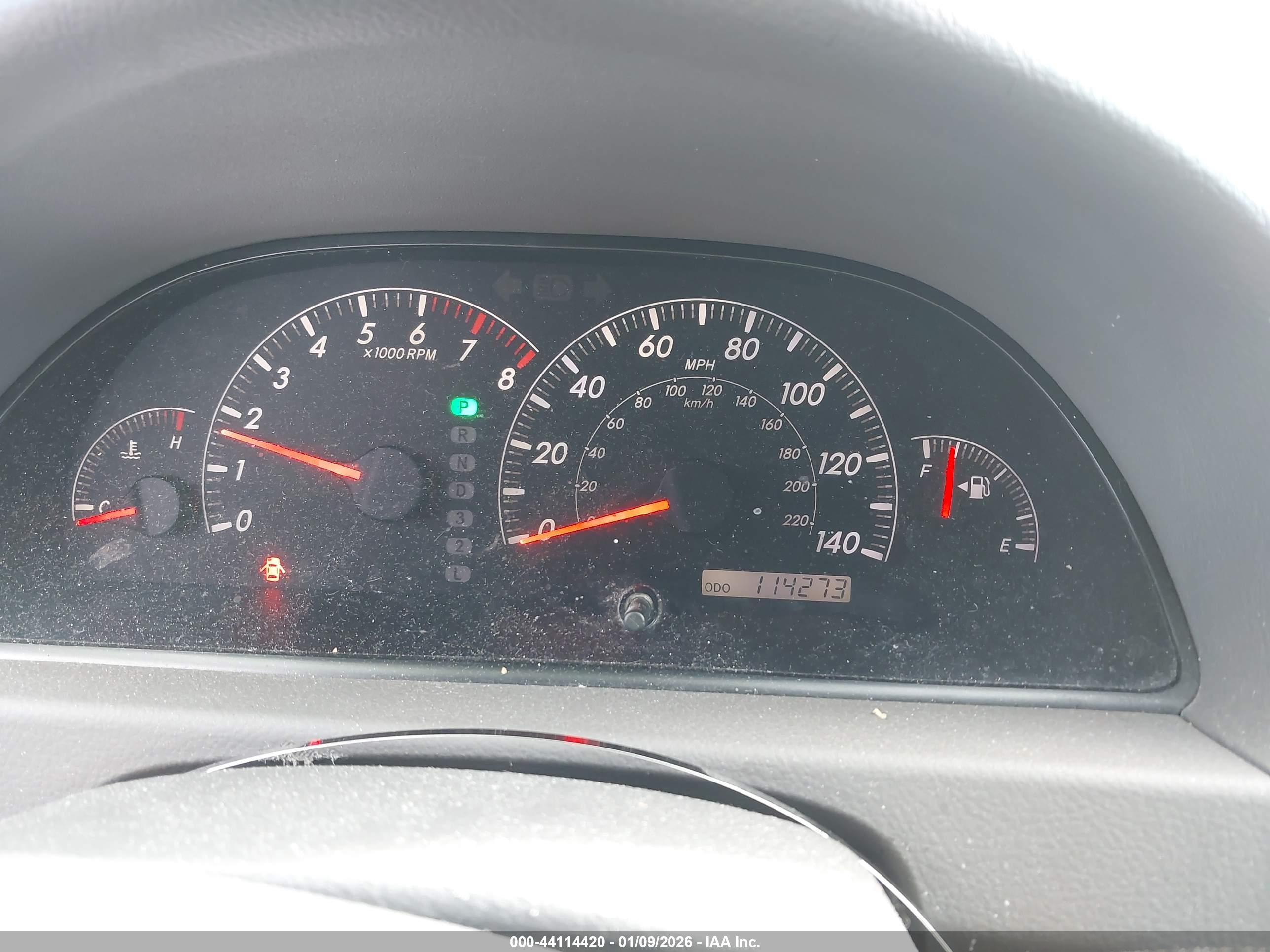 TOYOTA CAMRY image 7