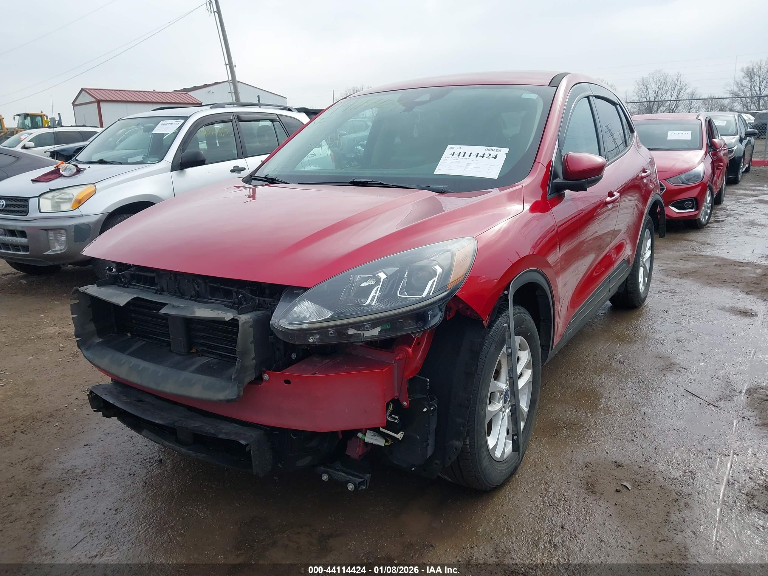 FORD ESCAPE image 2