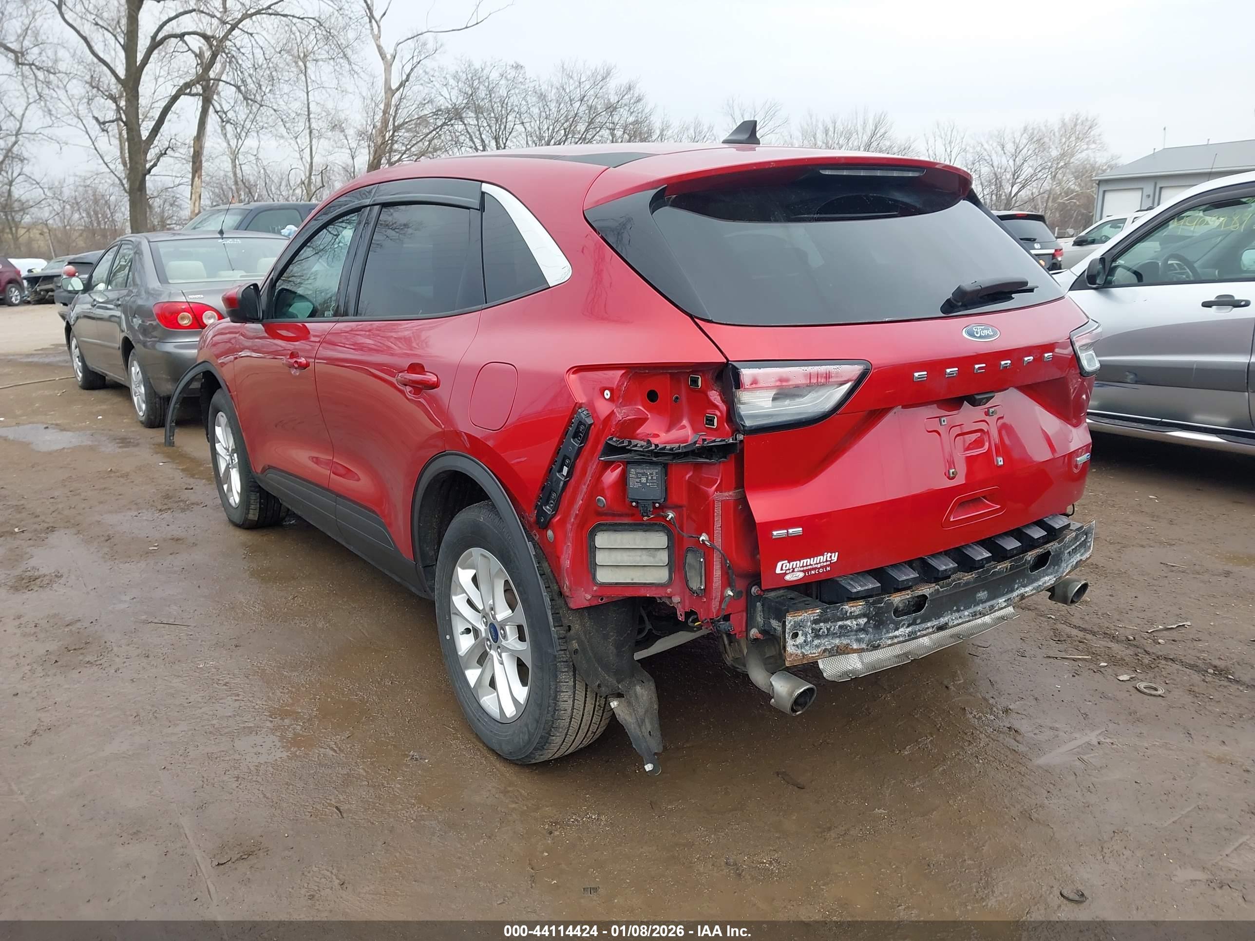 FORD ESCAPE image 3